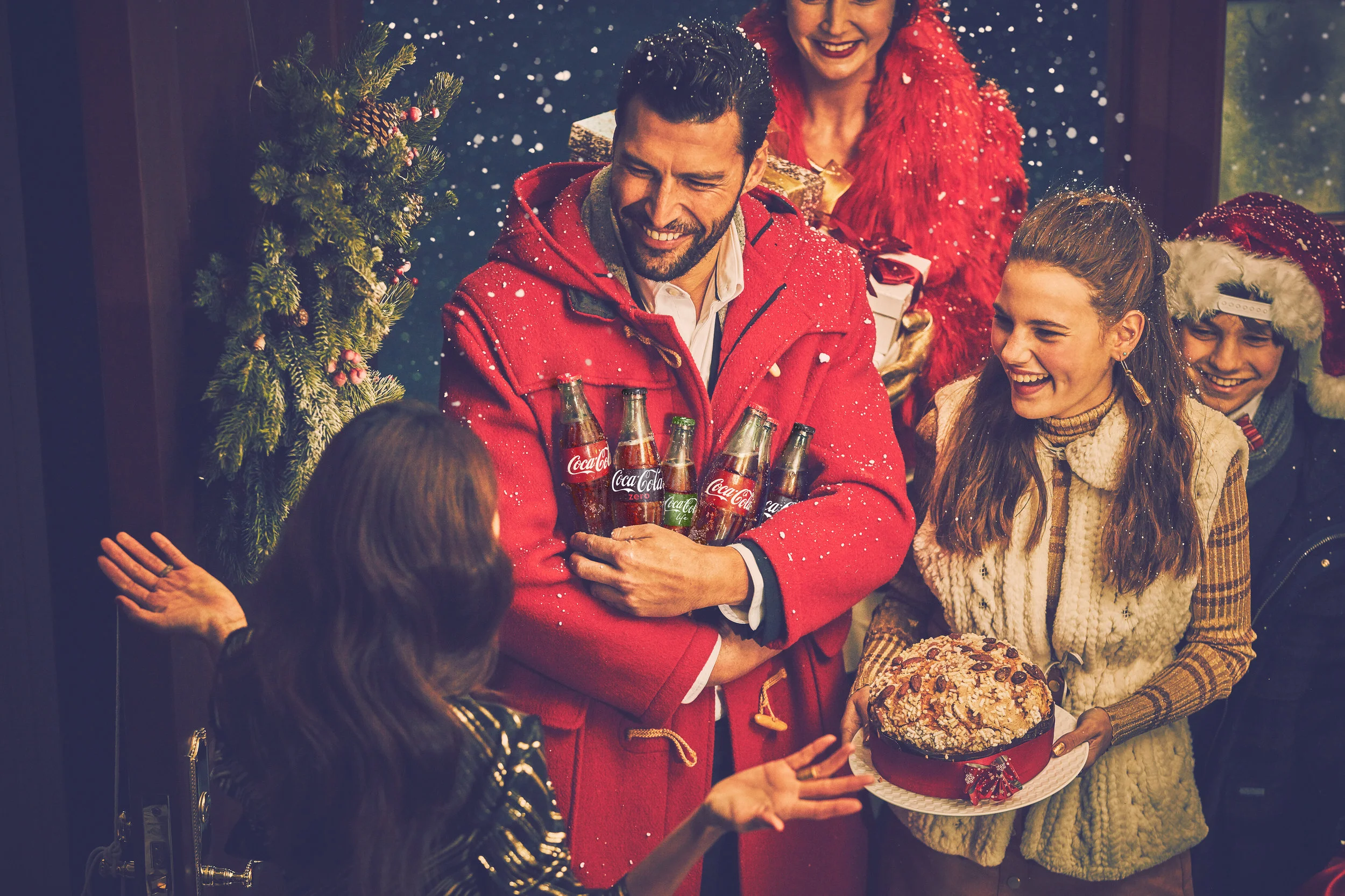 coke_SHOPPER_OOH_03@465.jpg