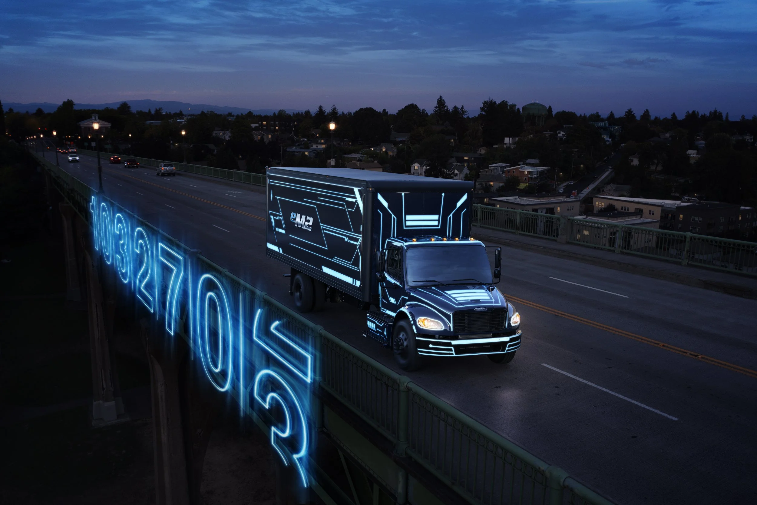 Tron_Truckwrap_FL_eM2_Mile1032000_e_5000px.jpg
