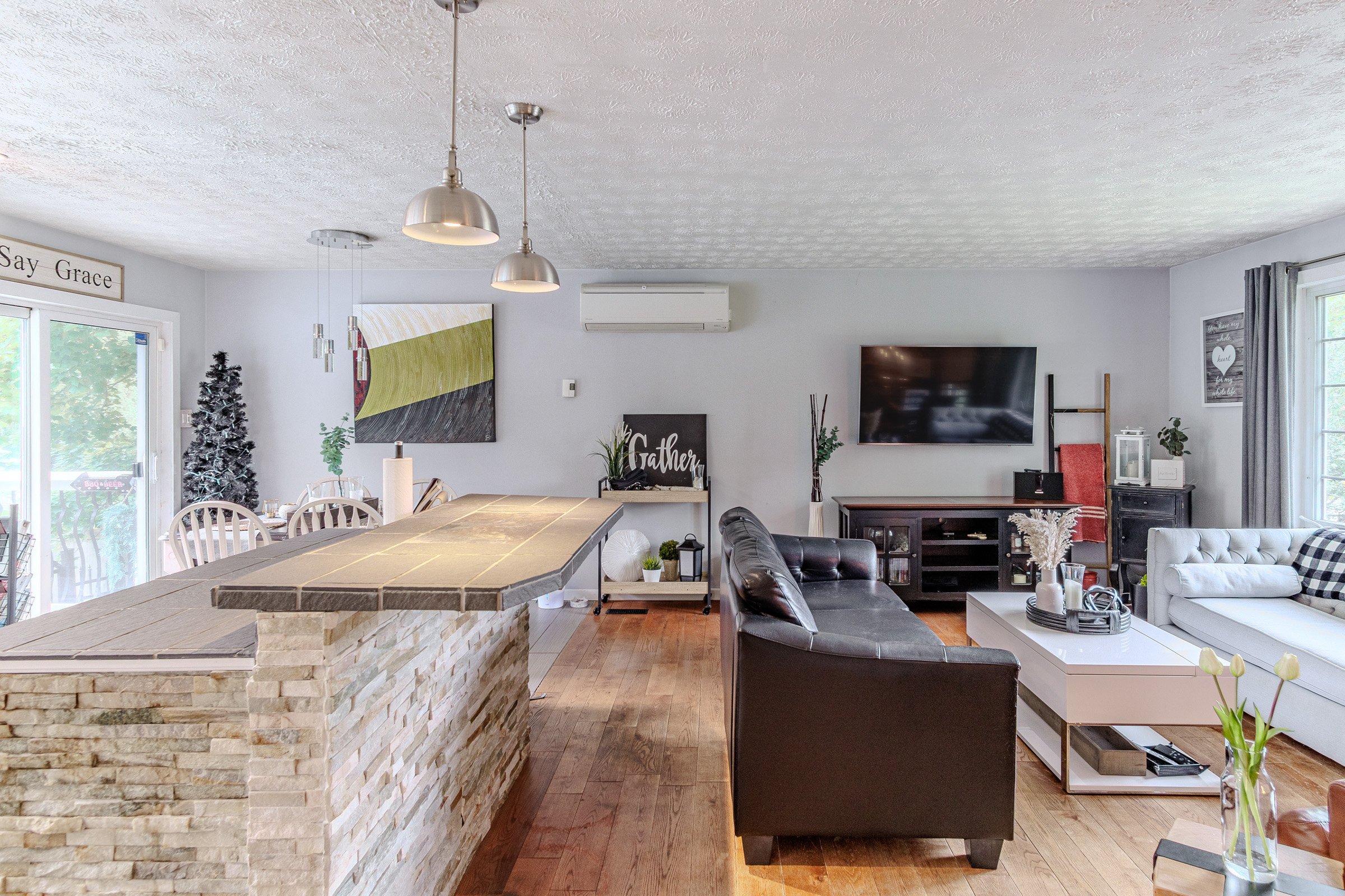 54 Ball Park Ave-1009.jpg