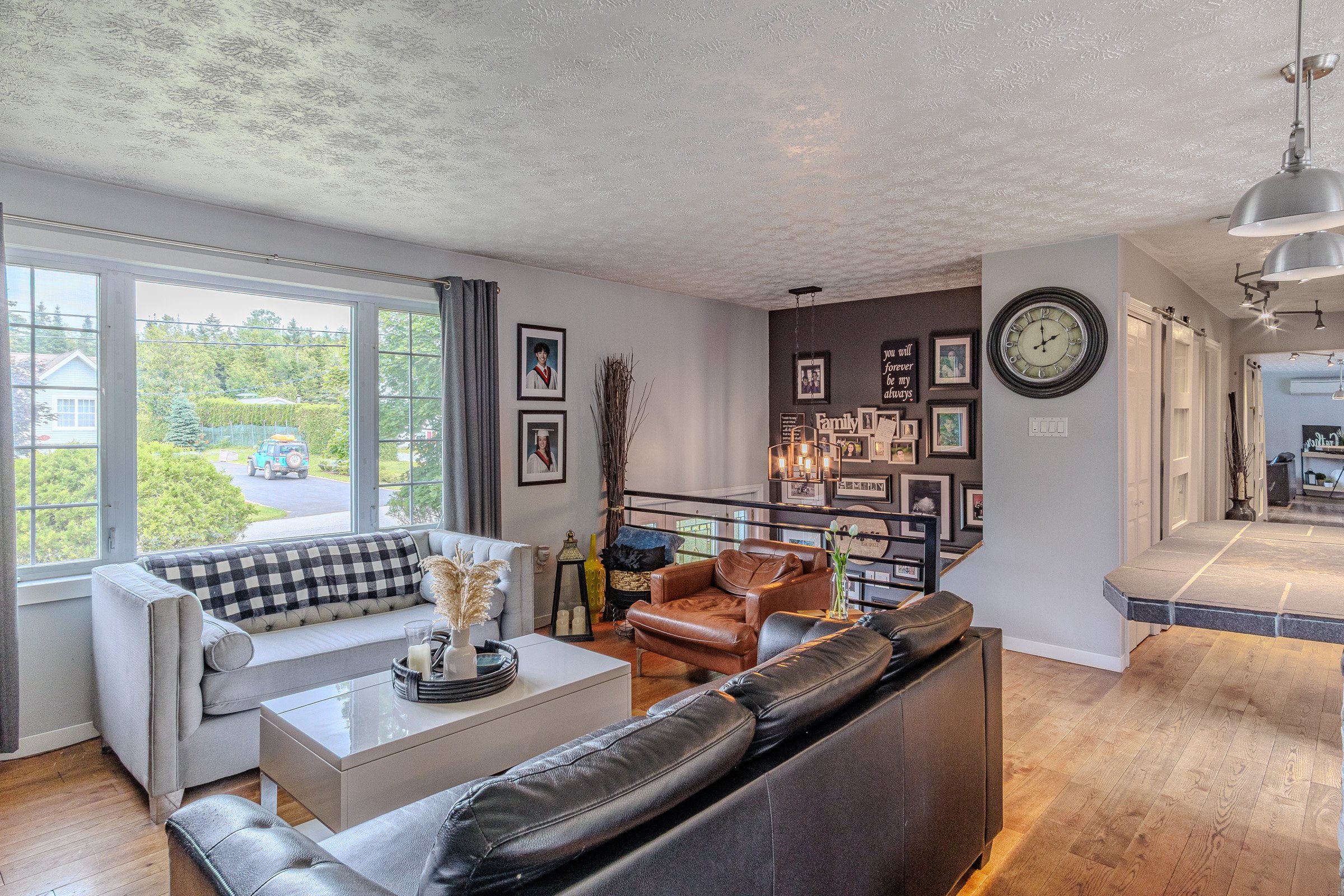 54 Ball Park Ave-1011.jpg