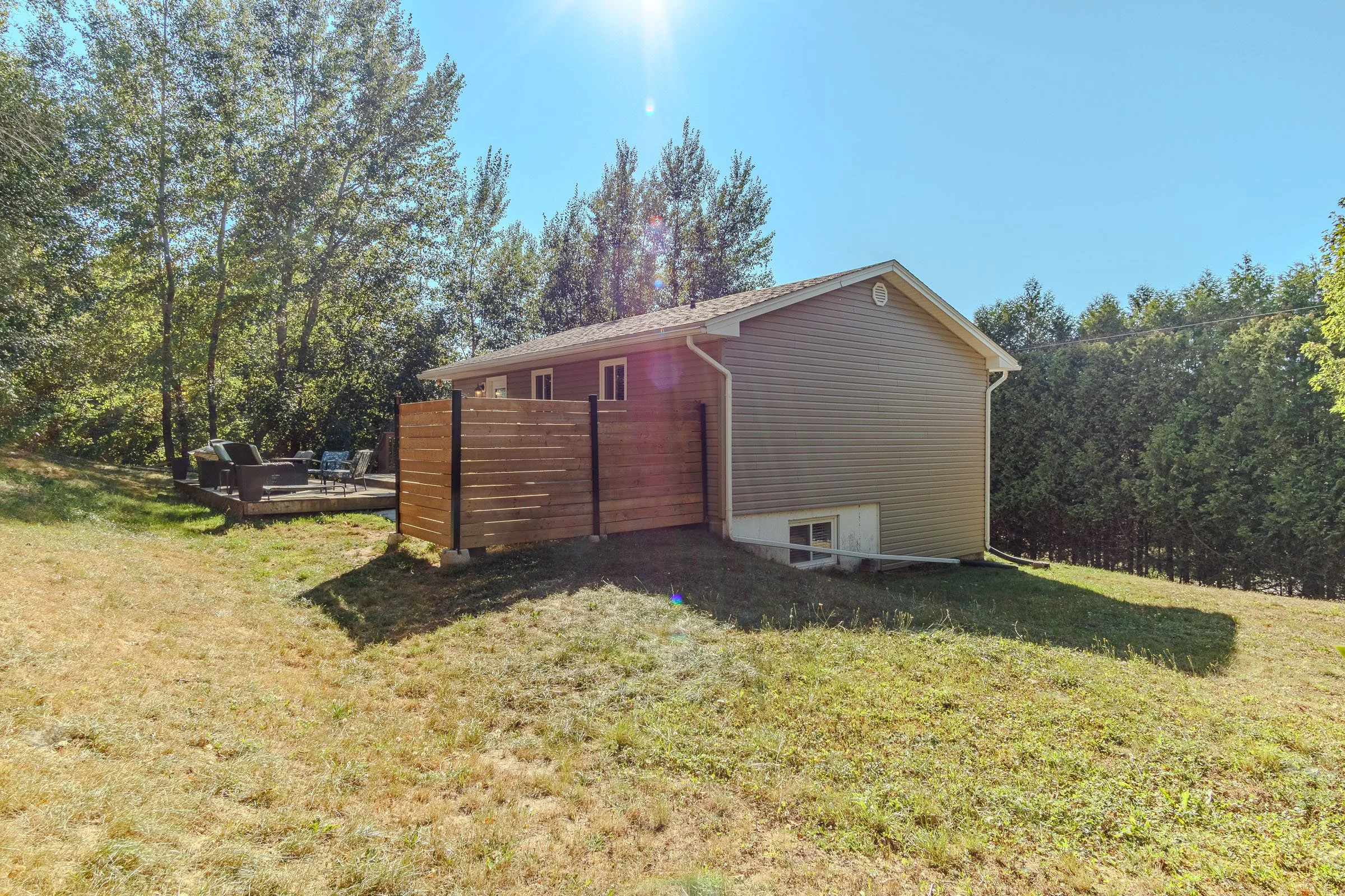 10 Templeton Crt-126.jpg