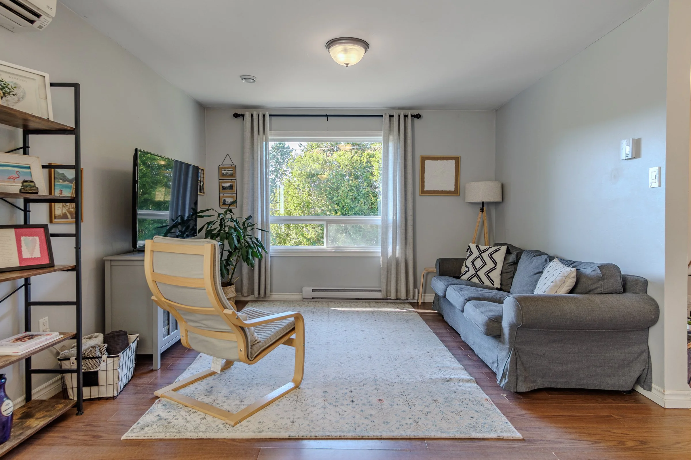 10 Templeton Crt-105.jpg