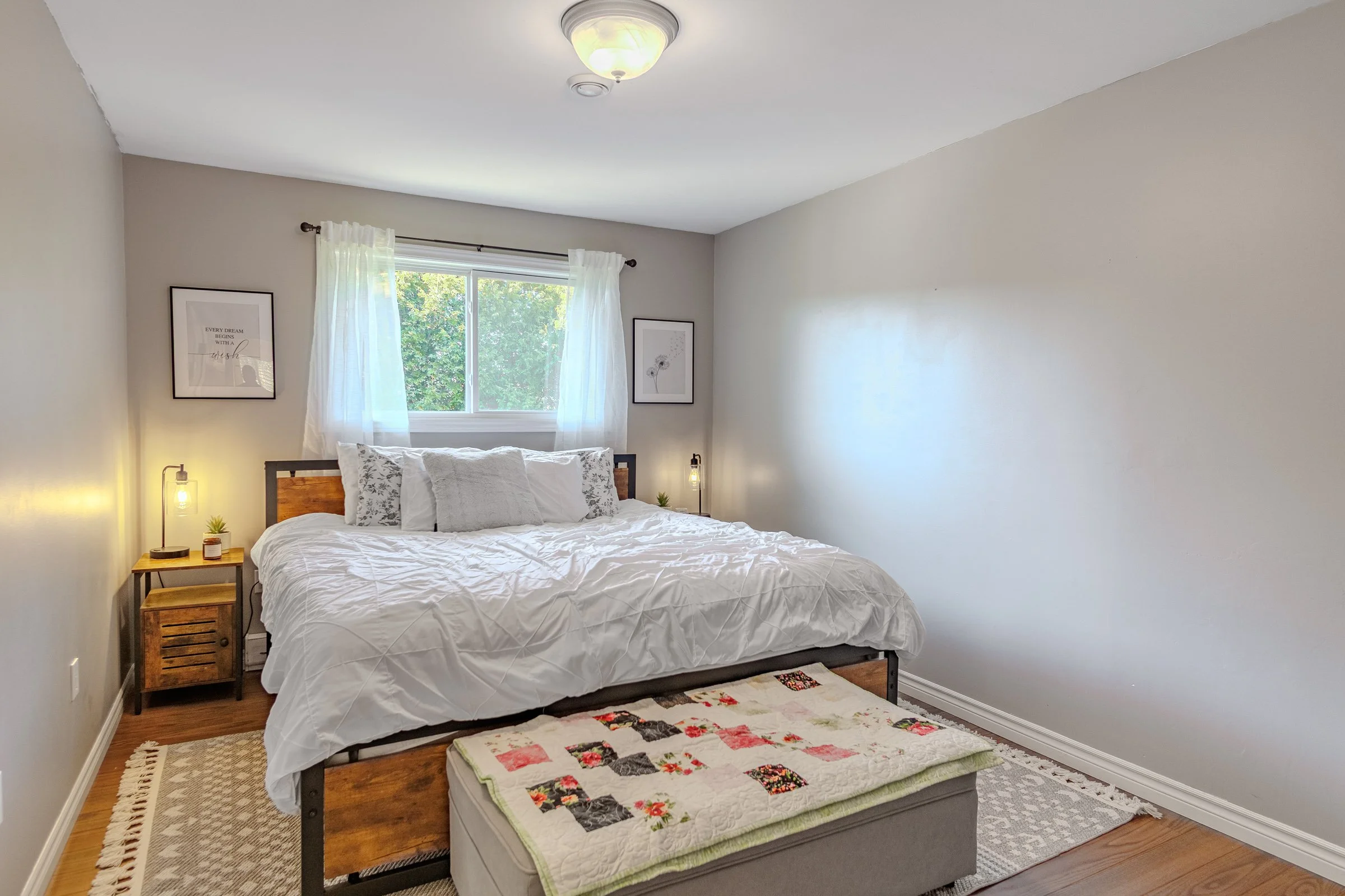 10 Templeton Crt-113.jpg