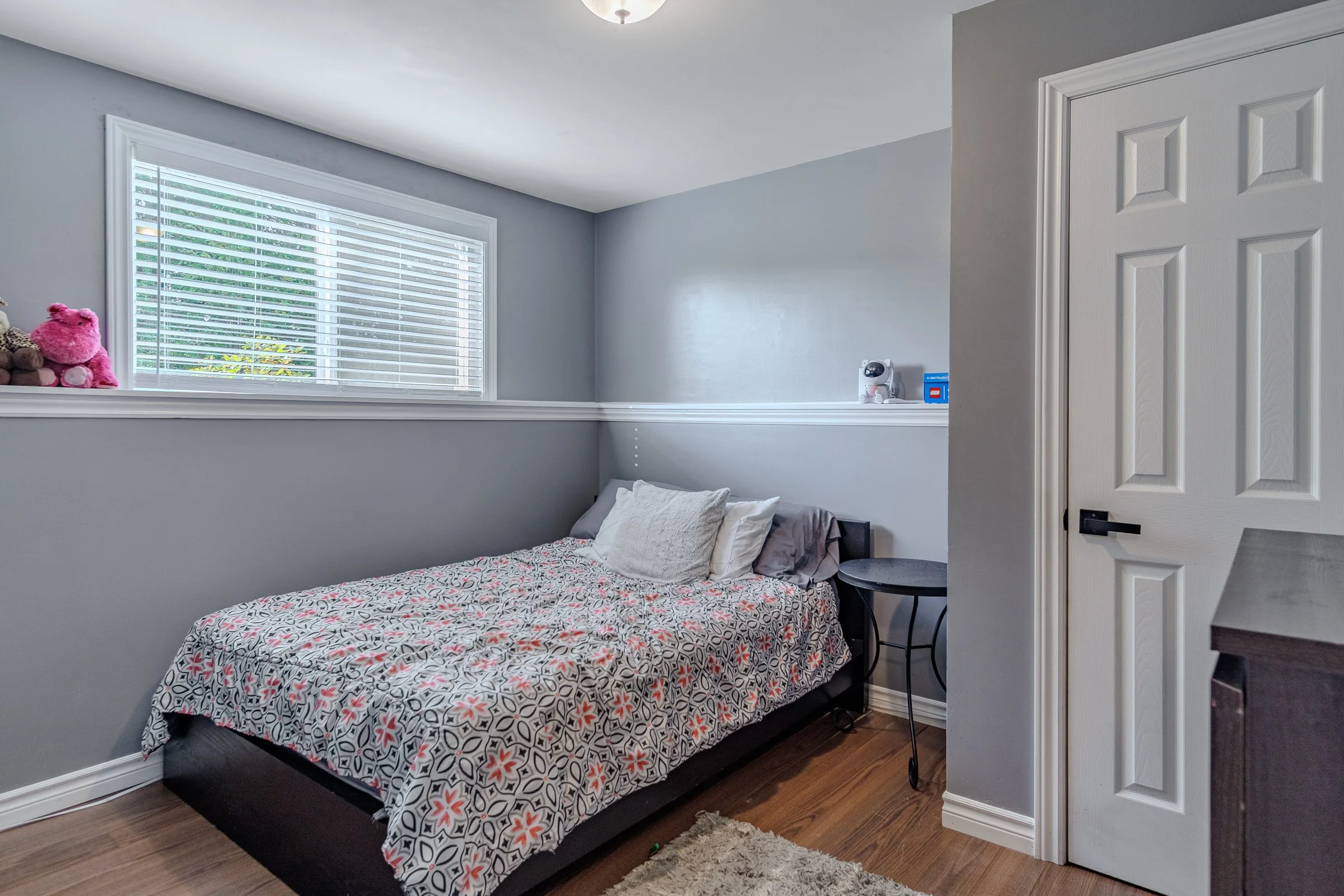 10 Templeton Crt-116.jpg