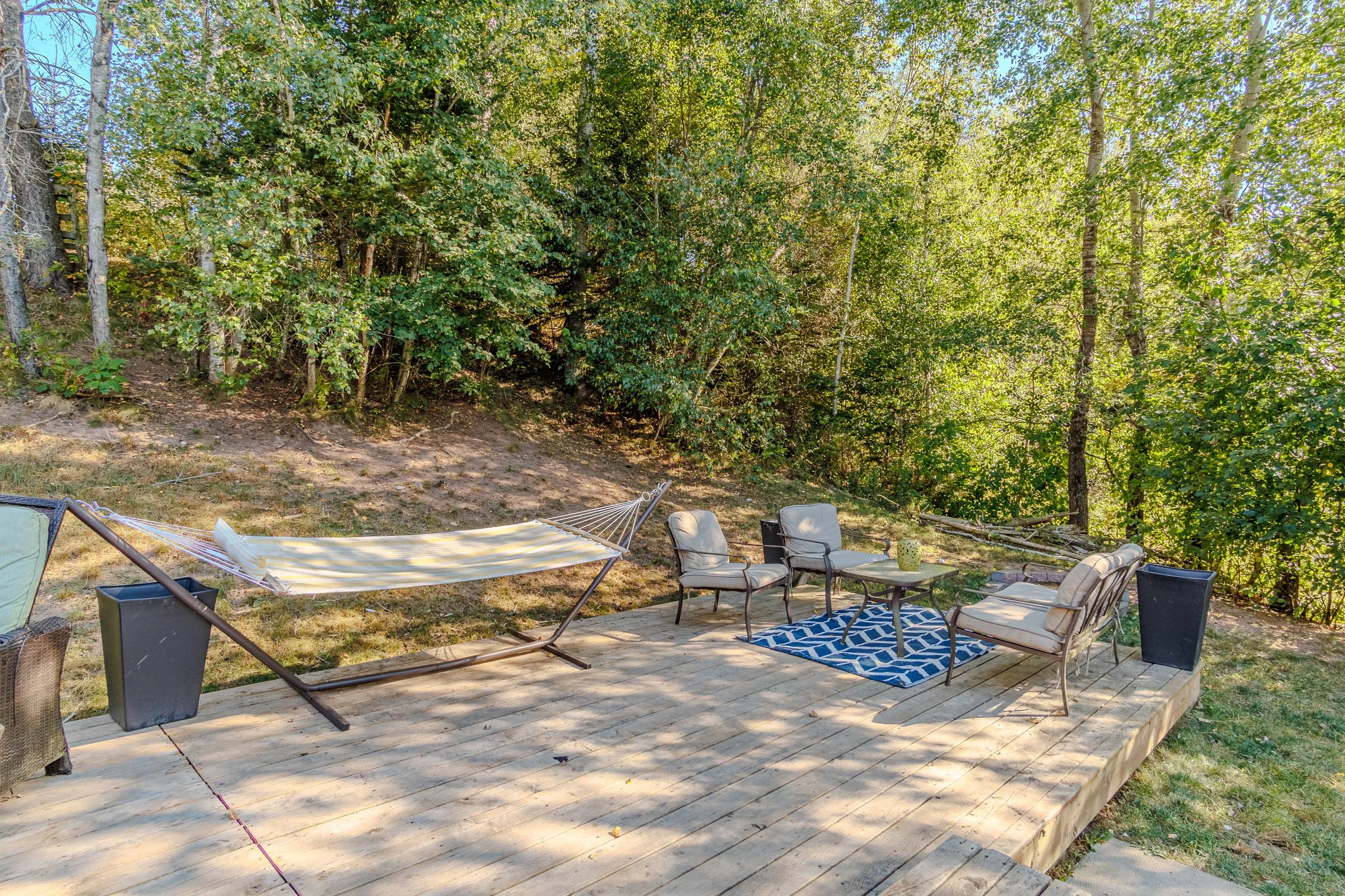 10 Templeton Crt-128.jpg