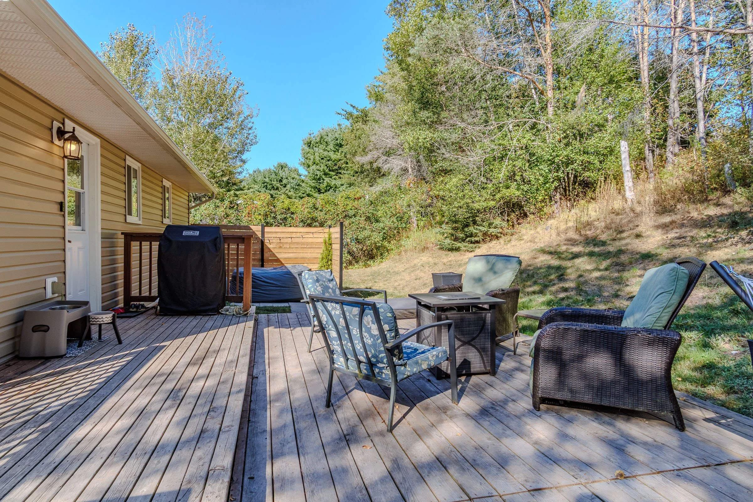 10 Templeton Crt-129.jpg