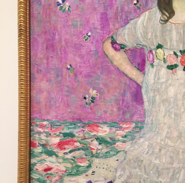 detail of Mada Primavesi by Gustav Klimt.