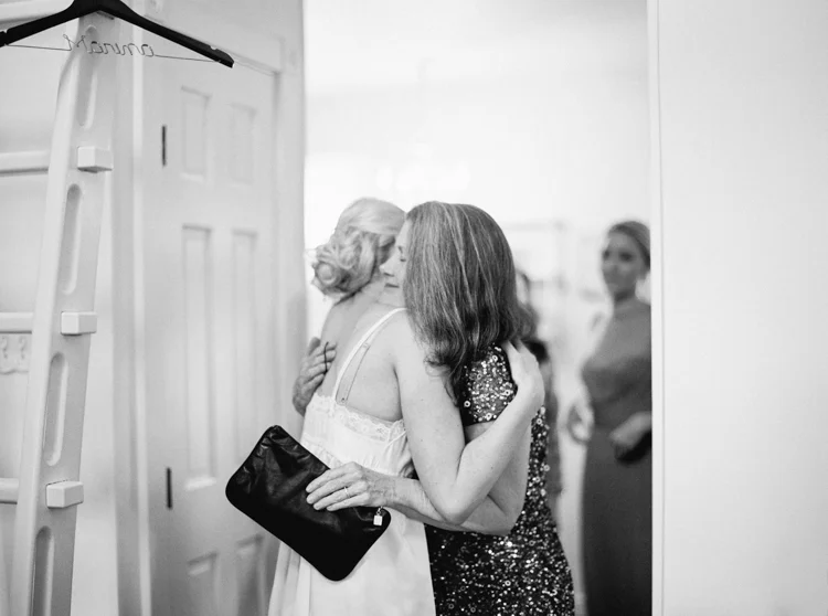 AUSTIN NATURAL LIGHT WEDDING PHOTOGRAPHER-1000-4.jpg