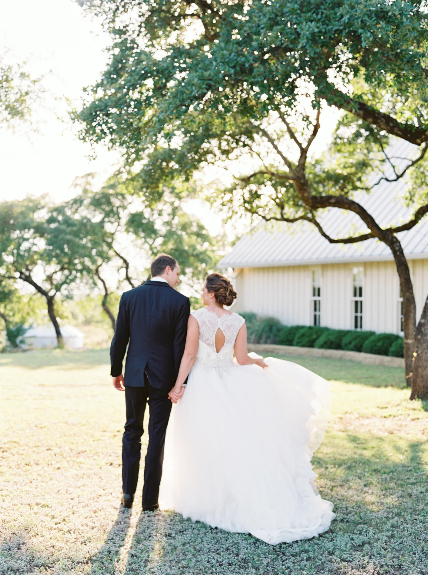 AUSTIN WEDDING PHOTOGRAPHER PHOTO-85.jpg