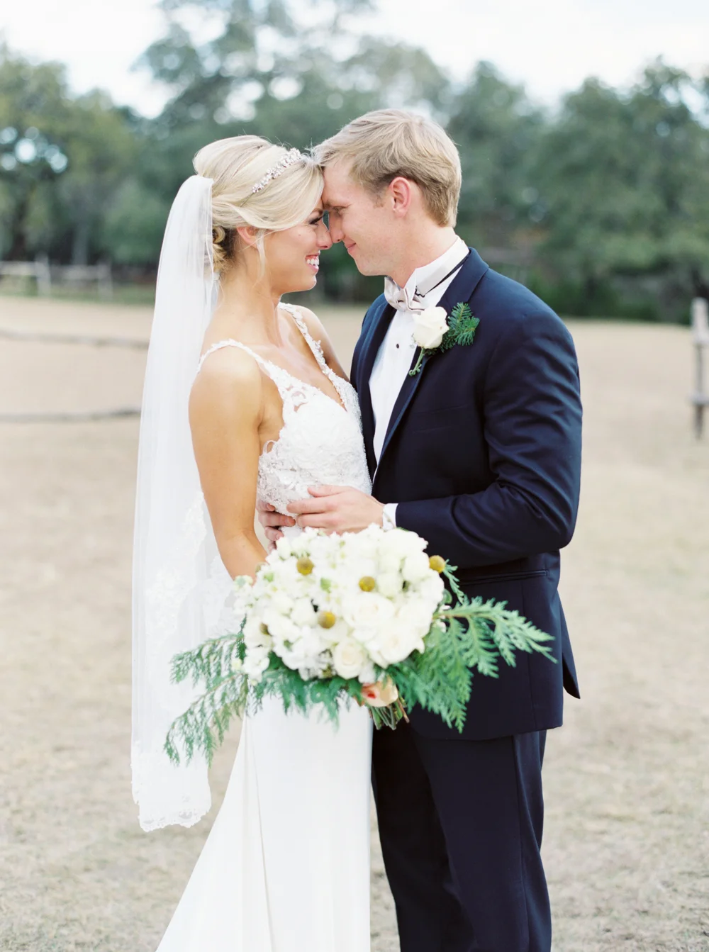 BOERNE WEDDING PHOTOGRAPHER-47.jpg