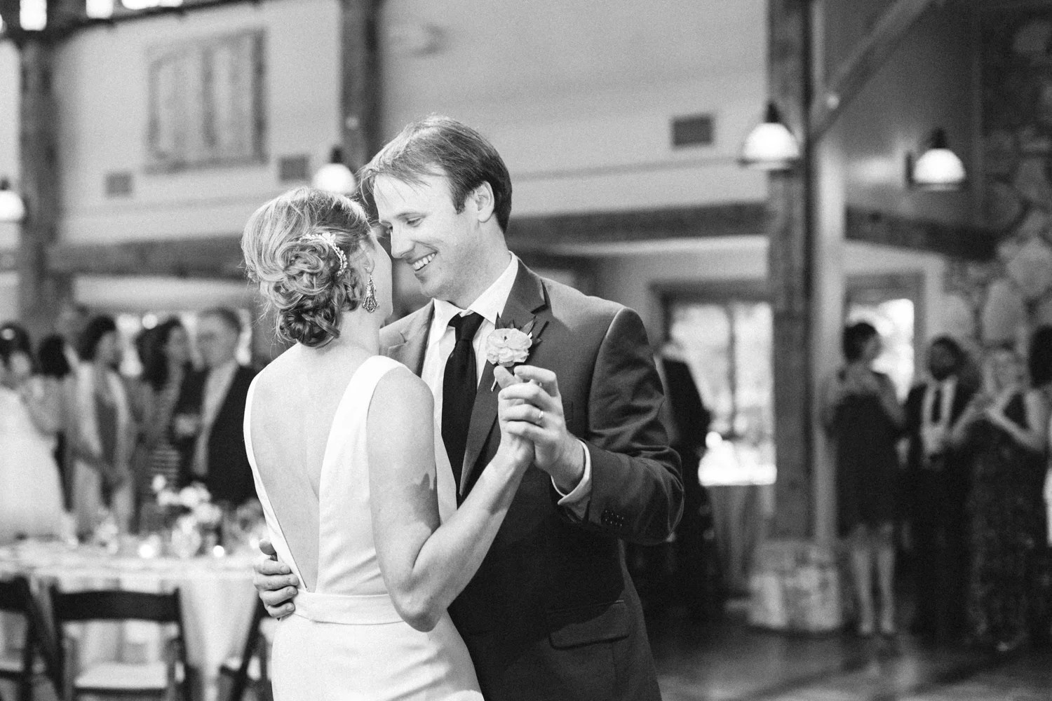 AUSTIN WEDDING PHOTOGRAPHER-40.jpg
