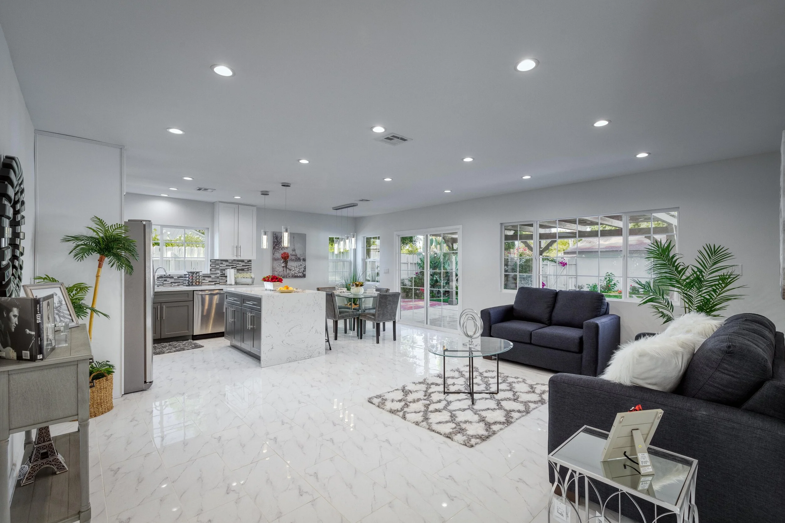 Common Area WEB OPTOMIZED.jpg