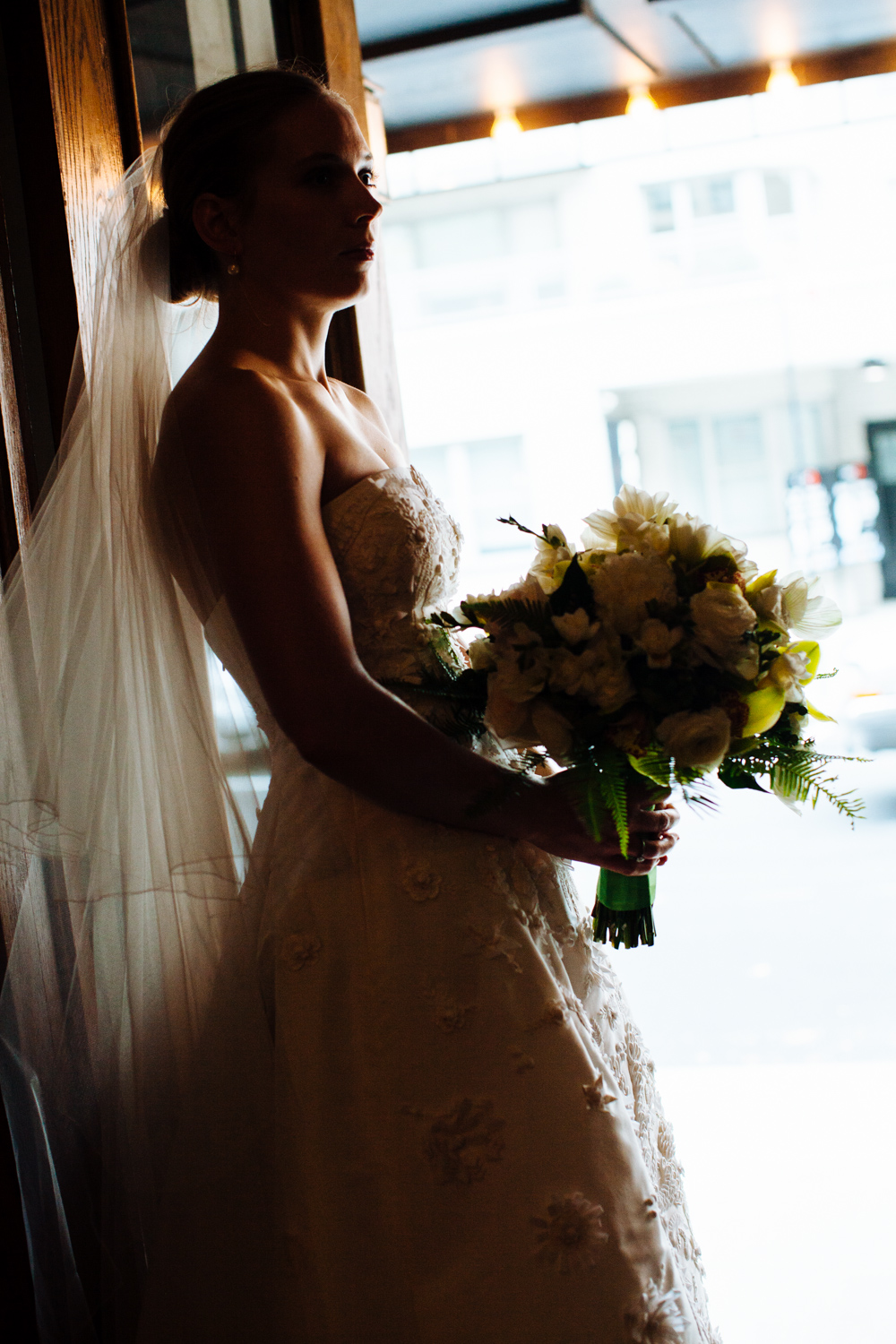 HeatherPhelpsLipton-Modern-Wedding-Photography-TribecaRooftop-ChurchOfTheAscension-25.jpg