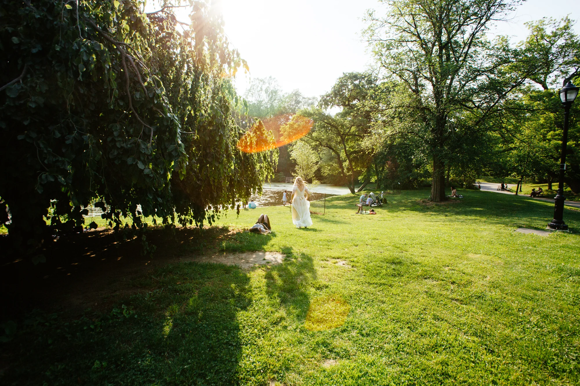 HeatherPhelpsLipton-Modern-Wedding-Photography-ProspectPark-PicnicHouse-summer-14.jpg