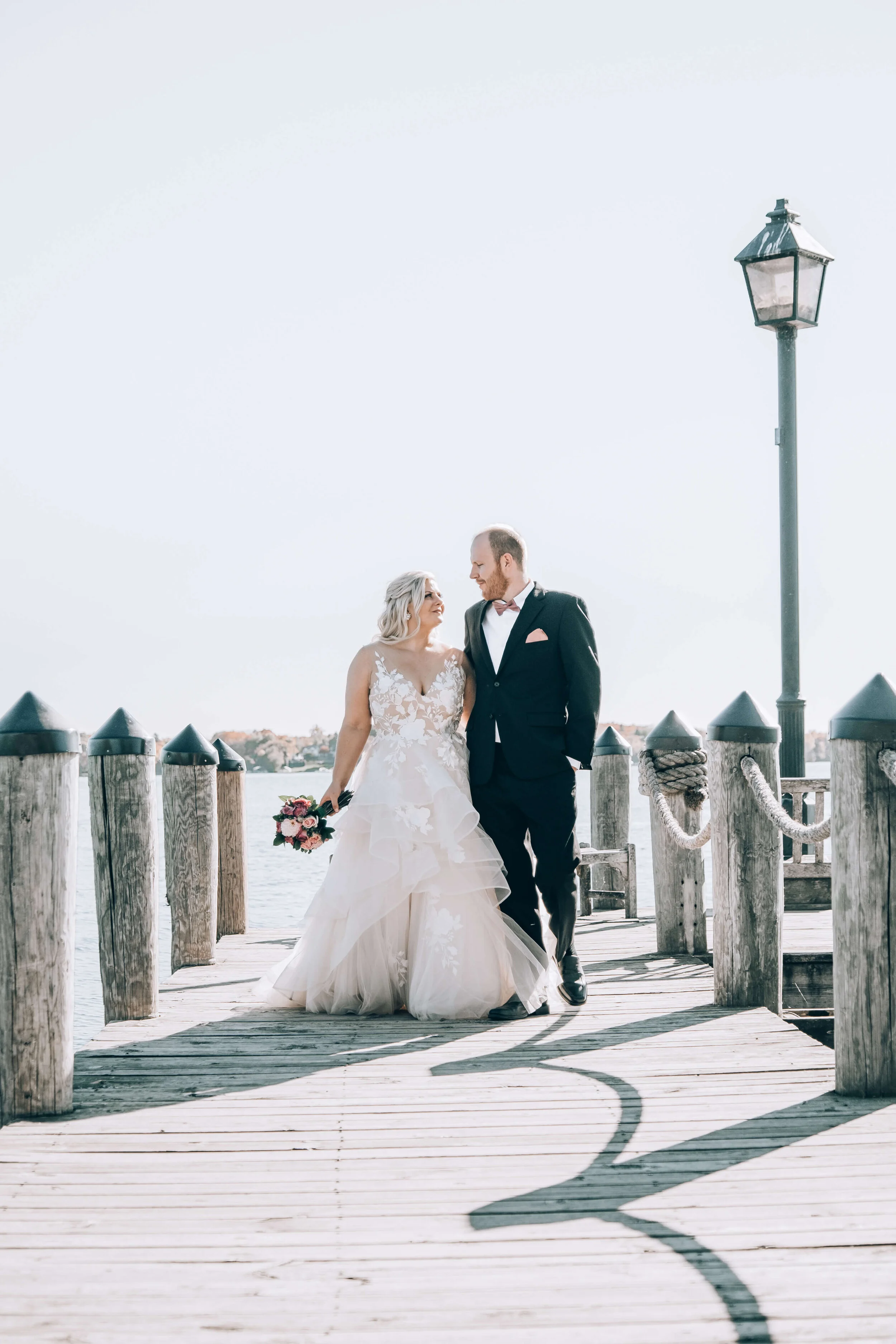 Hotel Landing_Wayzata_Minnesota_Wedding_Photography_LizNik_076.JPG