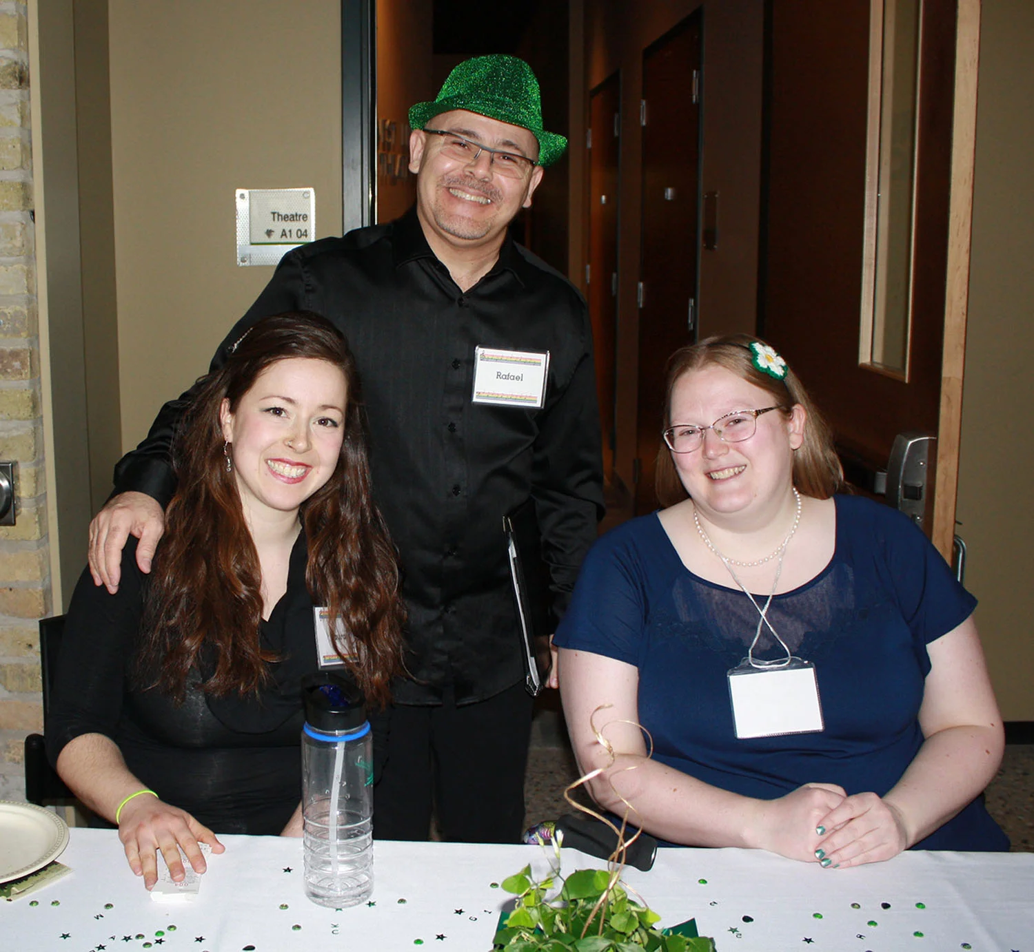 an-emerald-affair-08.jpg