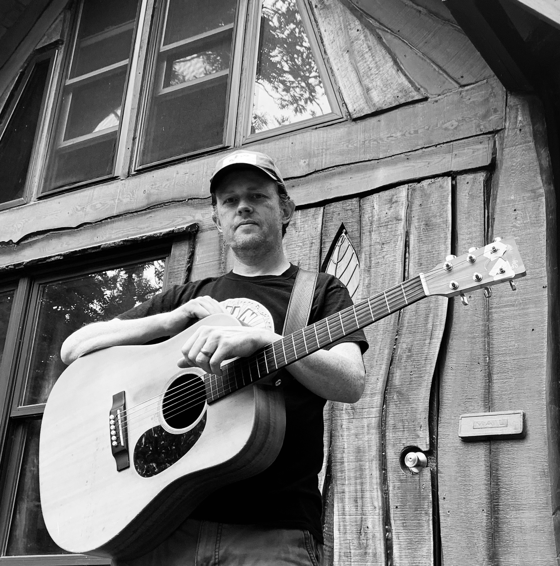 Live Music: Jason Streitz and the Long Odds