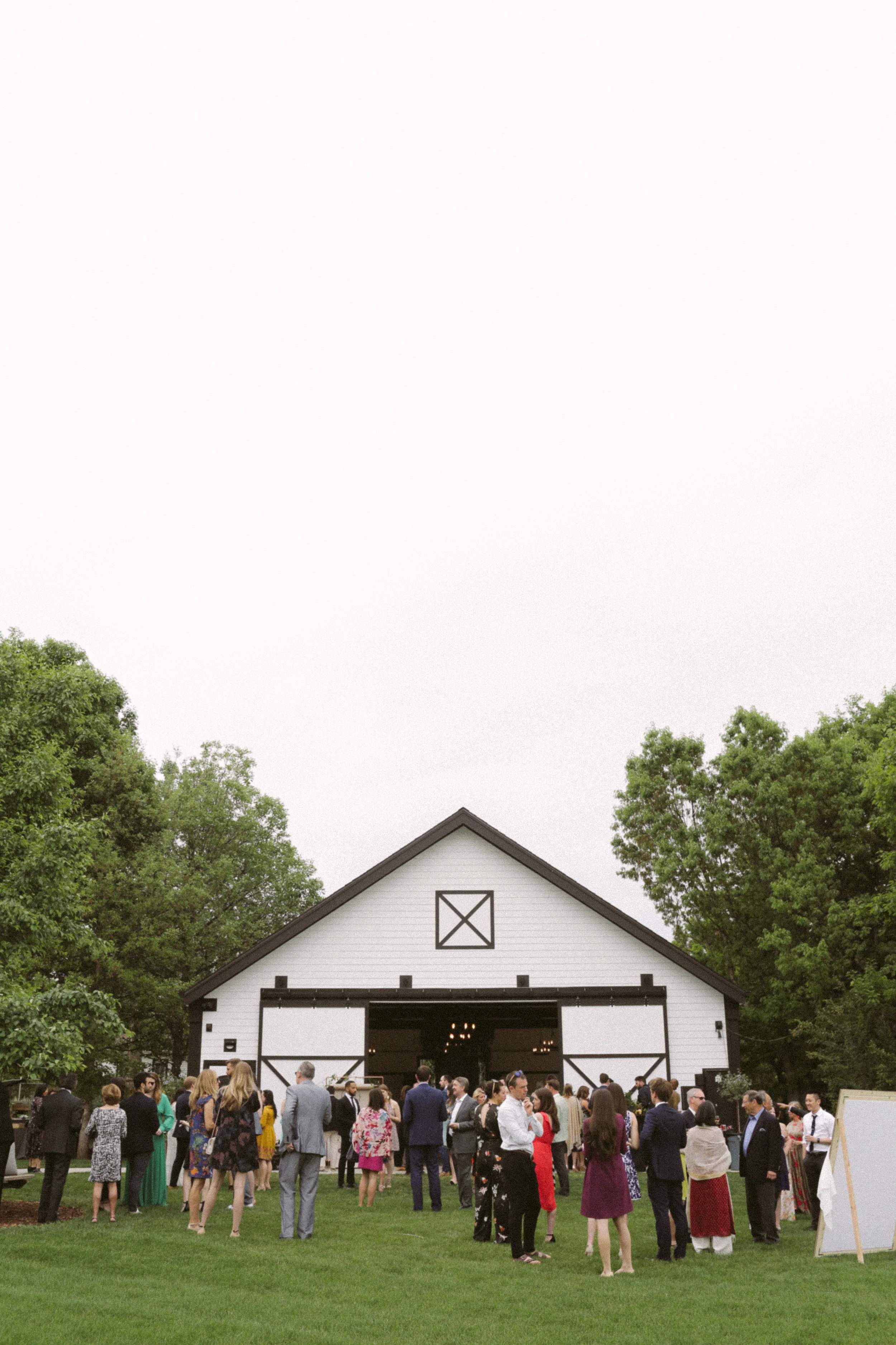 J S Deer Creek Stables At Denver Botanic Gardens Chatfield Littleton Co Sara Brown Weddings