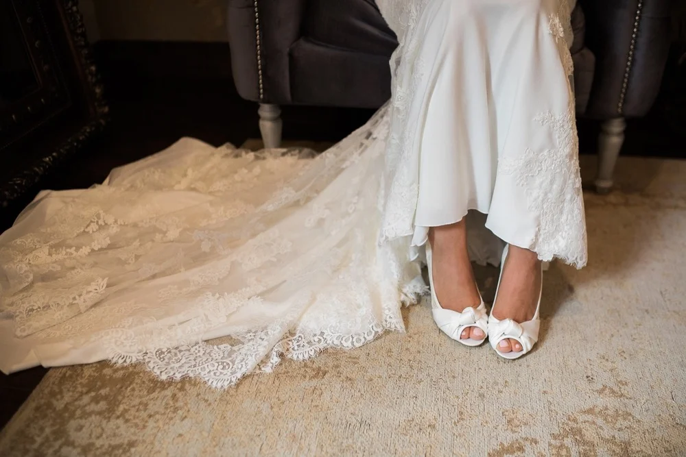 rachelnate-gettingready-180_1000.jpg