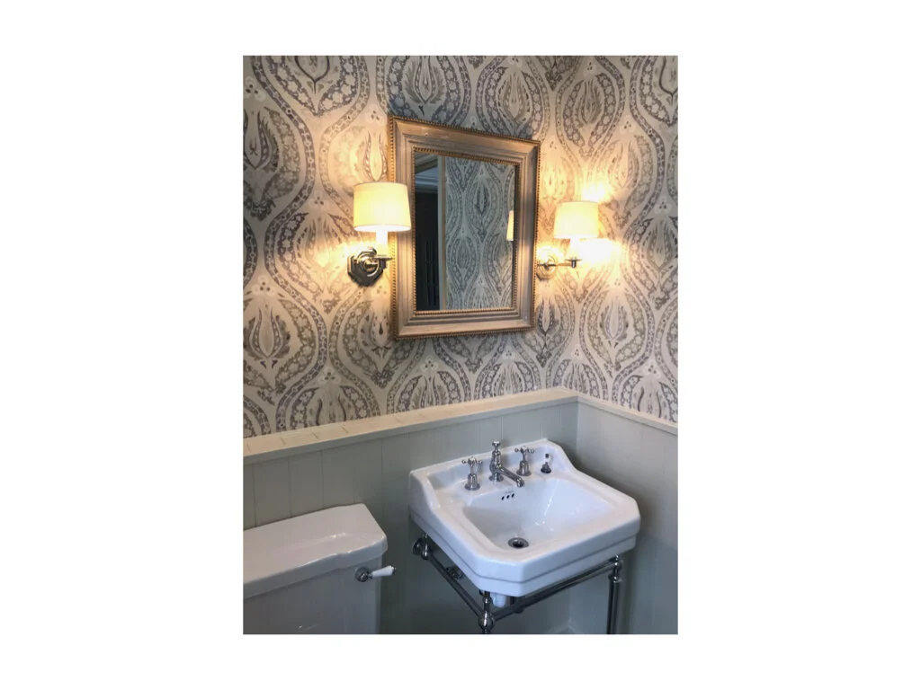 Smaller Loo.001.jpeg