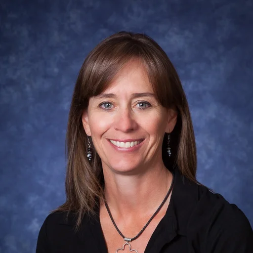 Lisa Callen_web.jpg