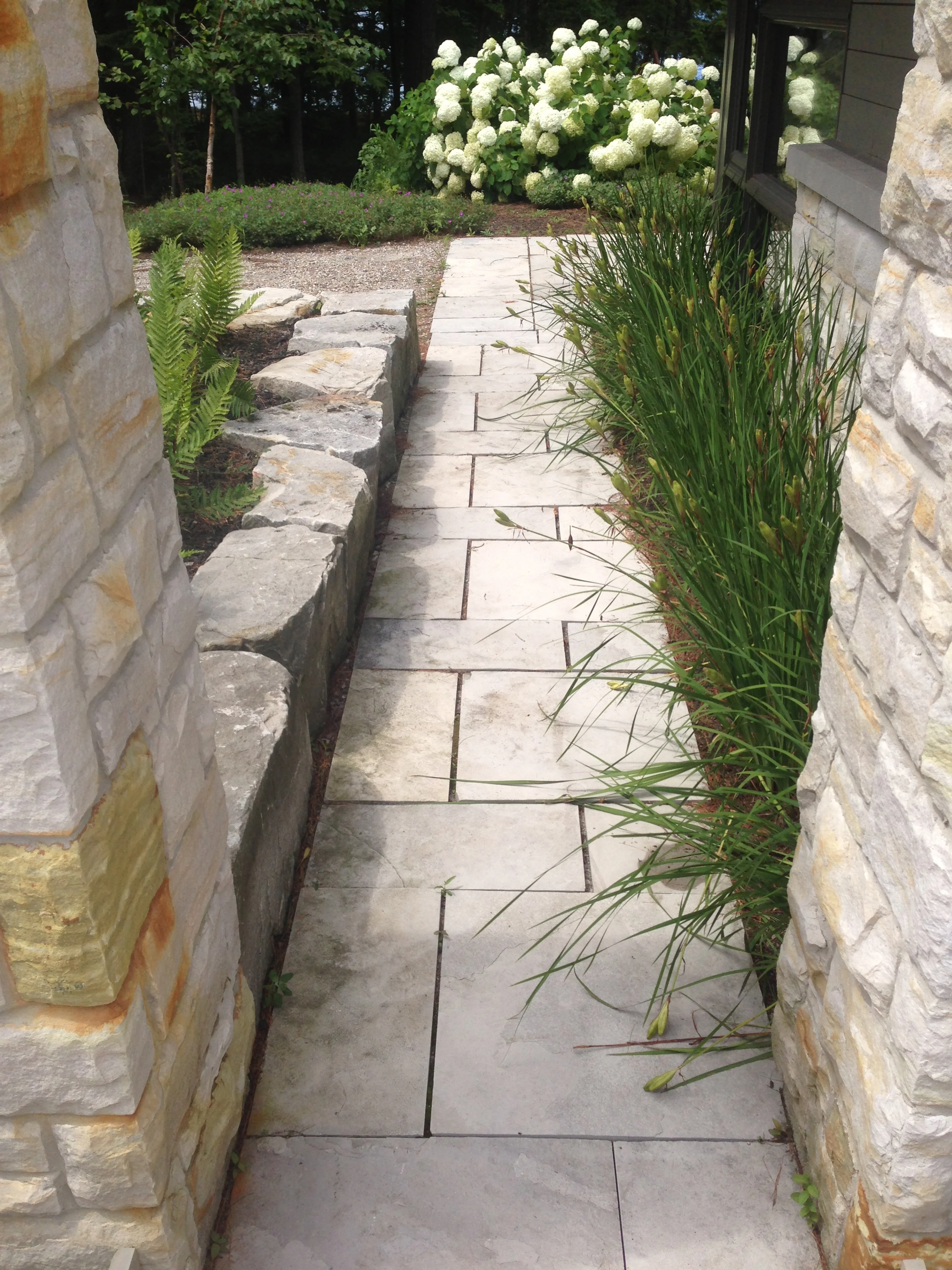  Kingston square cut flagstone. 