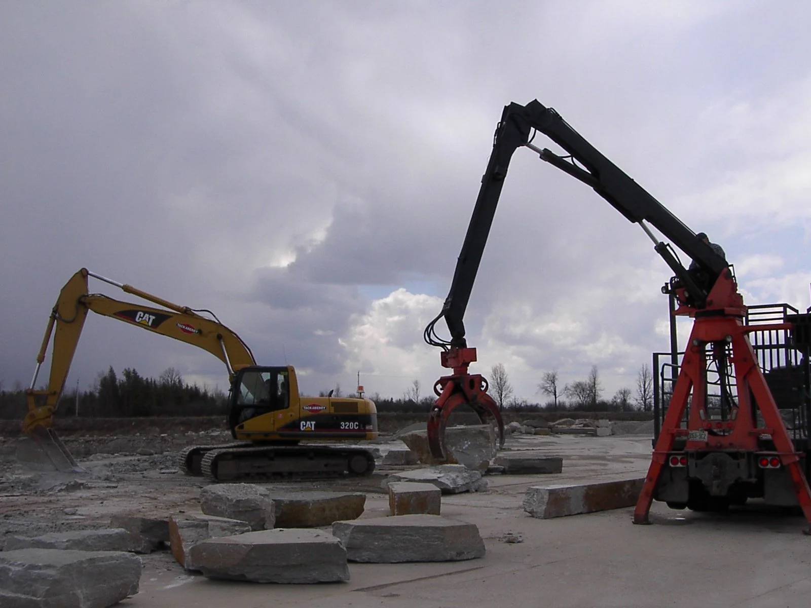  Loading Tackaberry armour stone at local quarry 