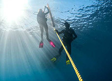 Learning to dive deeper is a key part of the padi advanced open water course