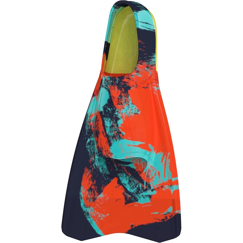 SPEEDO MEDIUM BLADE FINS-2.jpg