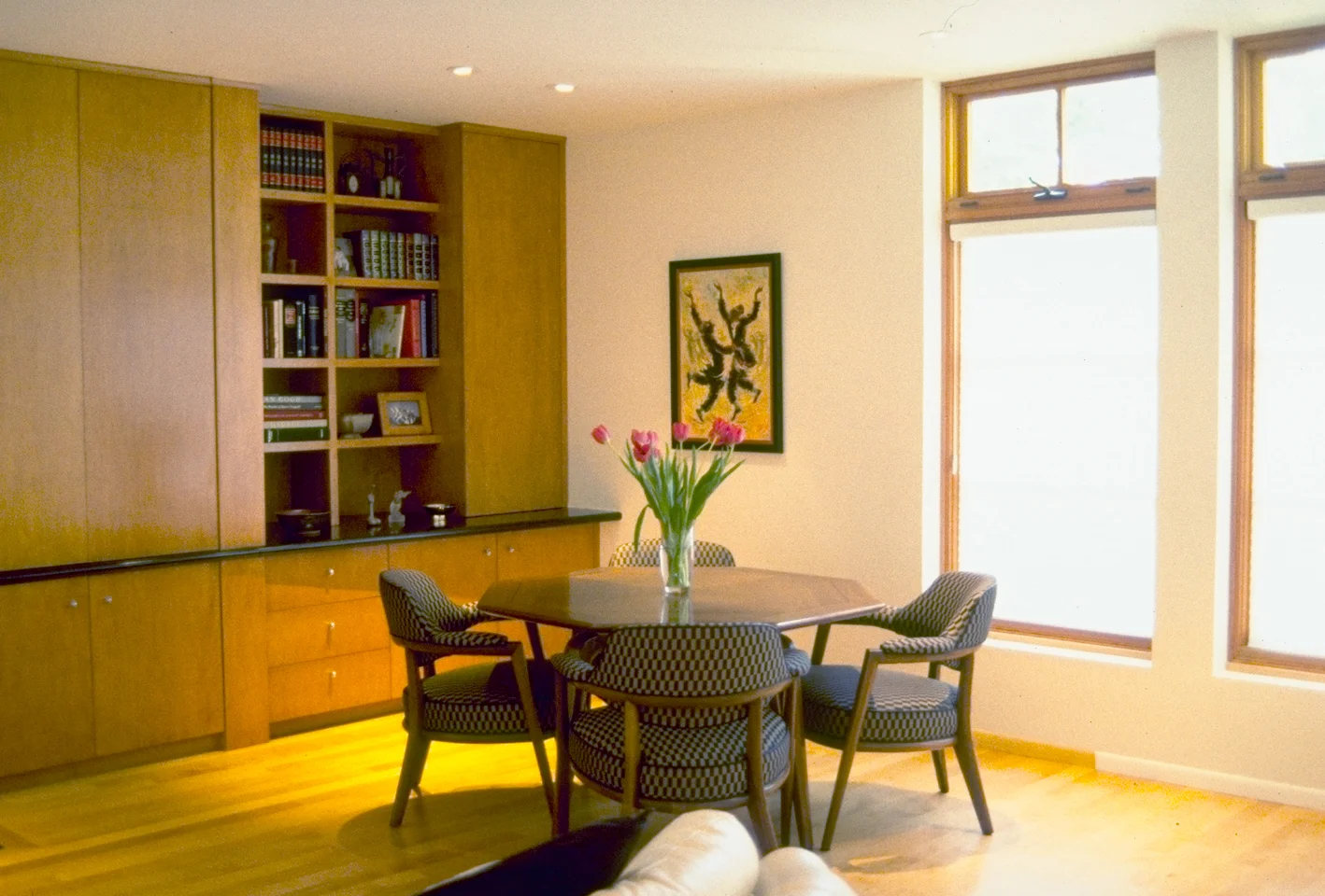 familyRoom.jpg