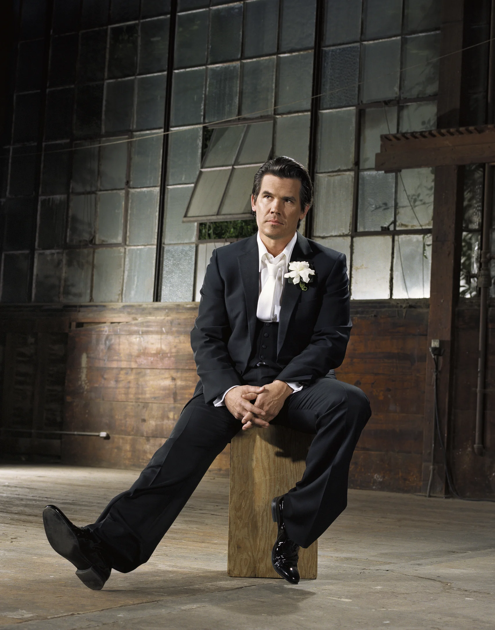 josh brolin_8a-12_FLT.jpg