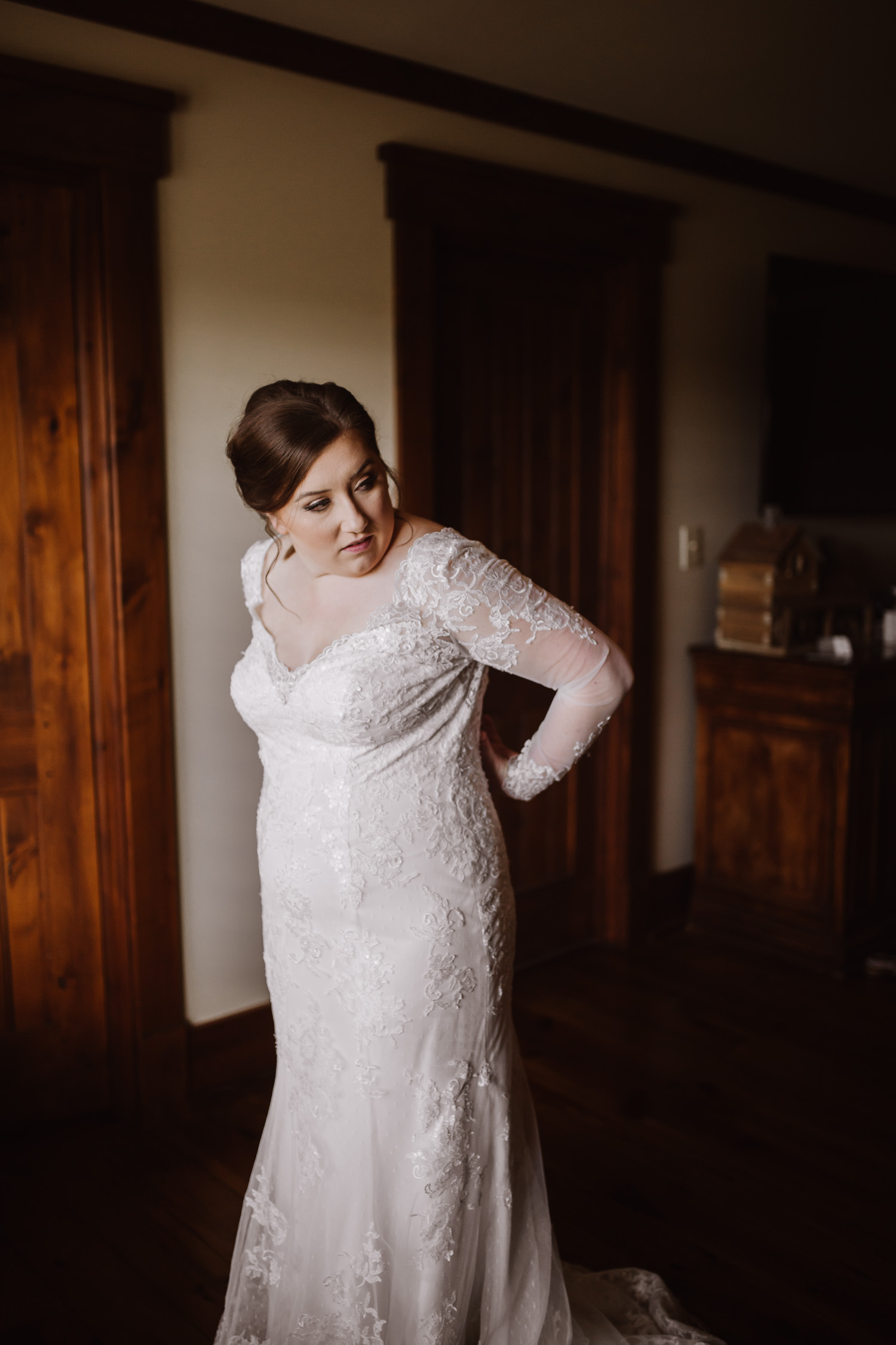 Classy, Southern, Country Wedding | wedding details and getting ready at Atkinson Farms in Danville, Virginia | Greensboro Winston-Salem, NC Wedding Photographer