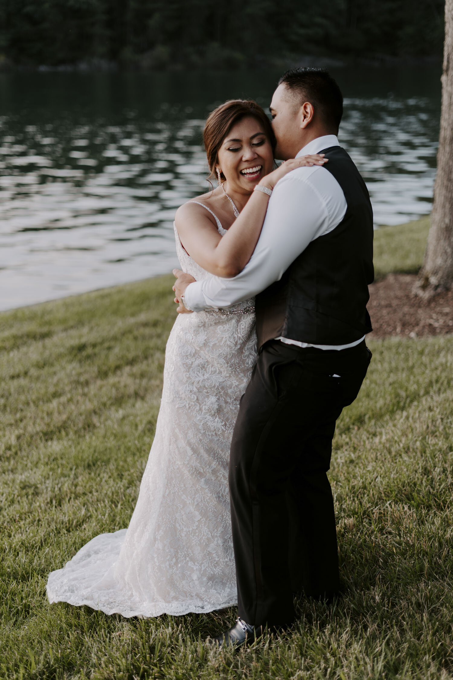 Greensboro Winston-Salem, NC Wedding Photography at Belews Lake | Bella Collina Mansion Bride and Groom Portraits | Kayli LaFon Wedding Photographer