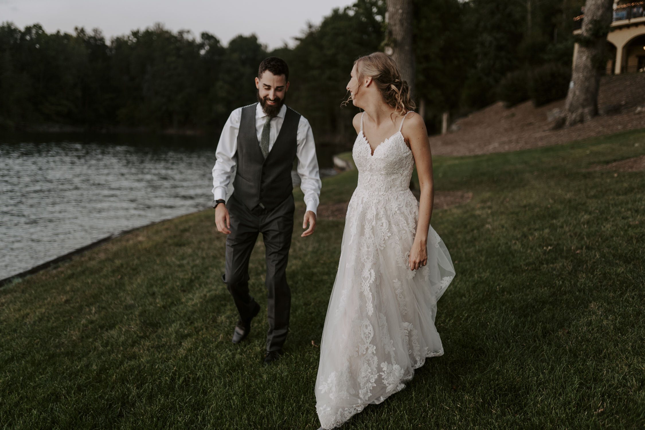Romantic Bride and Groom Portraits at Bella Collina | By Greensboro, NC Wedding Photographer: Kayli LaFon Photography