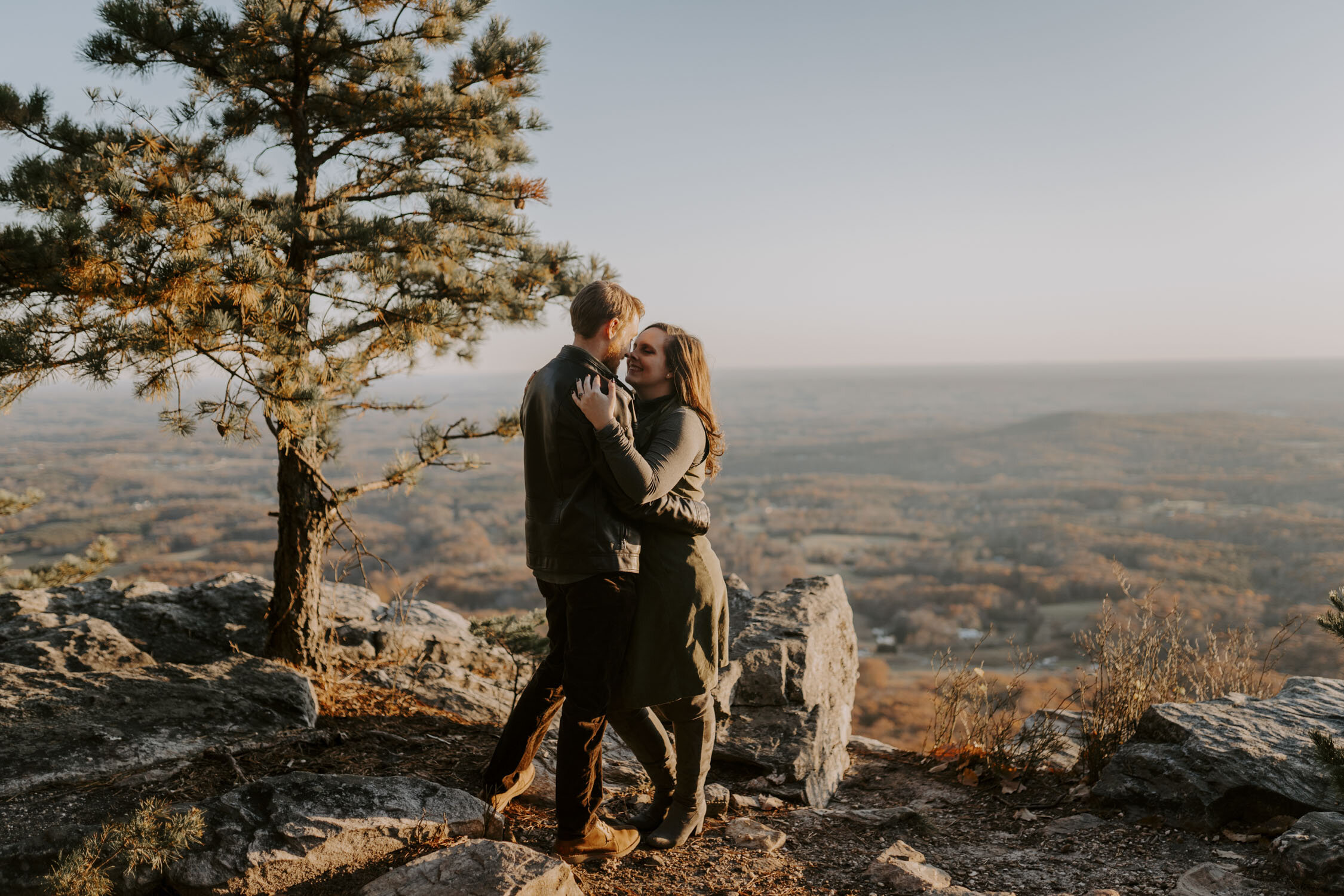 Mountain Top Sunset Photos by Kayli LaFon Photography | North Carolina Adventurous Wedding & Elopement Photographer