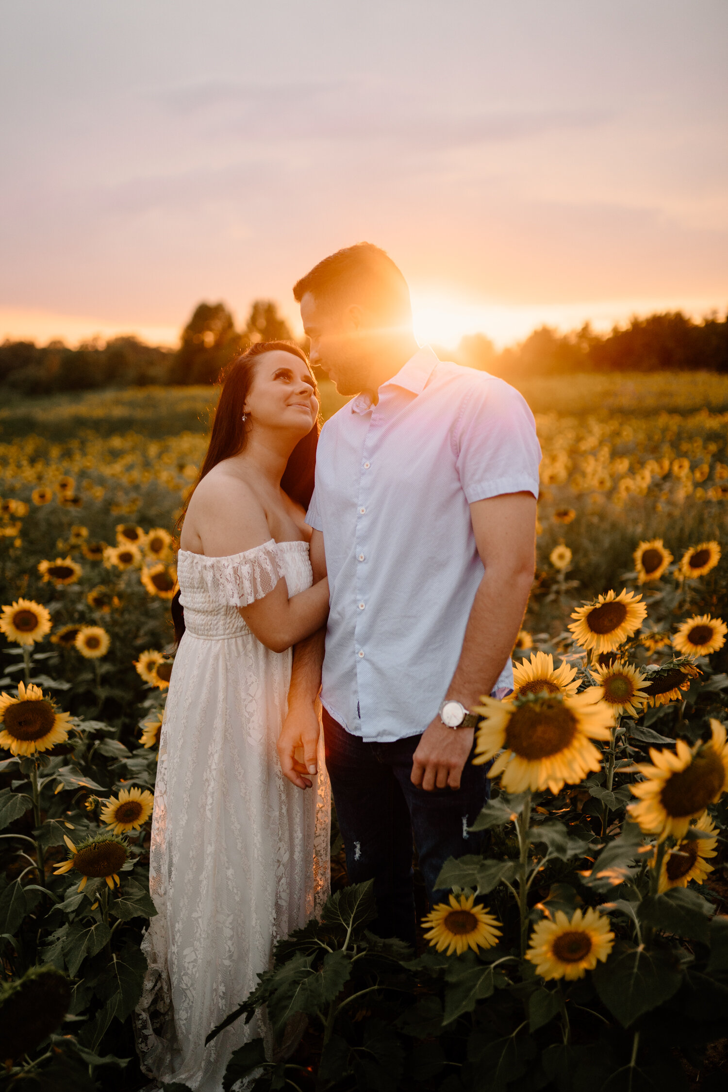 Belews Creek, NC Sunflower Session at Sunset by Kayli LaFon Photography | Dogwood Farms | North Carolina Wedding & Adventurous Photographer