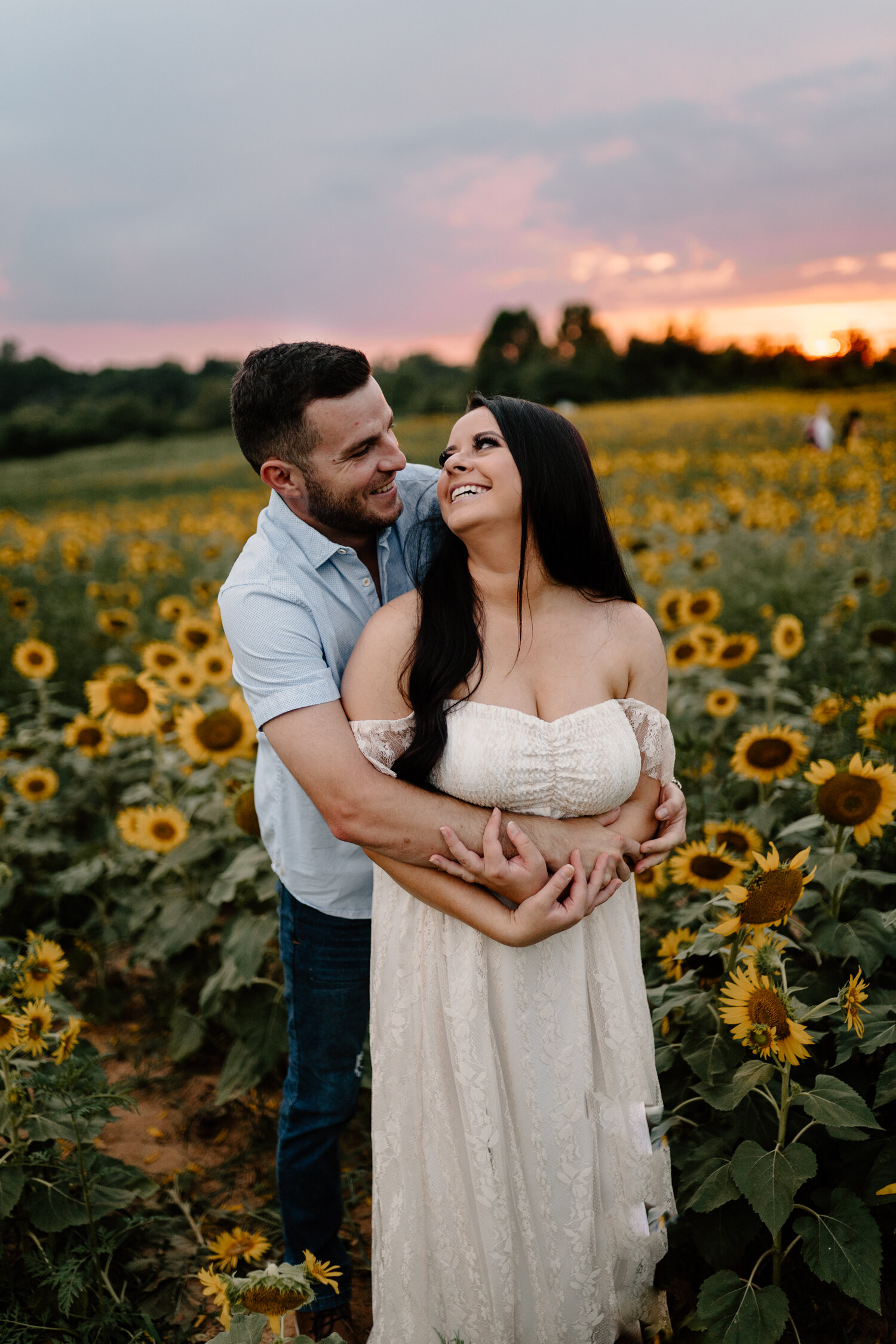 Belews Creek, NC Sunflower Session at Sunset by Kayli LaFon Photography | Dogwood Farms | North Carolina Wedding & Adventurous Photographer