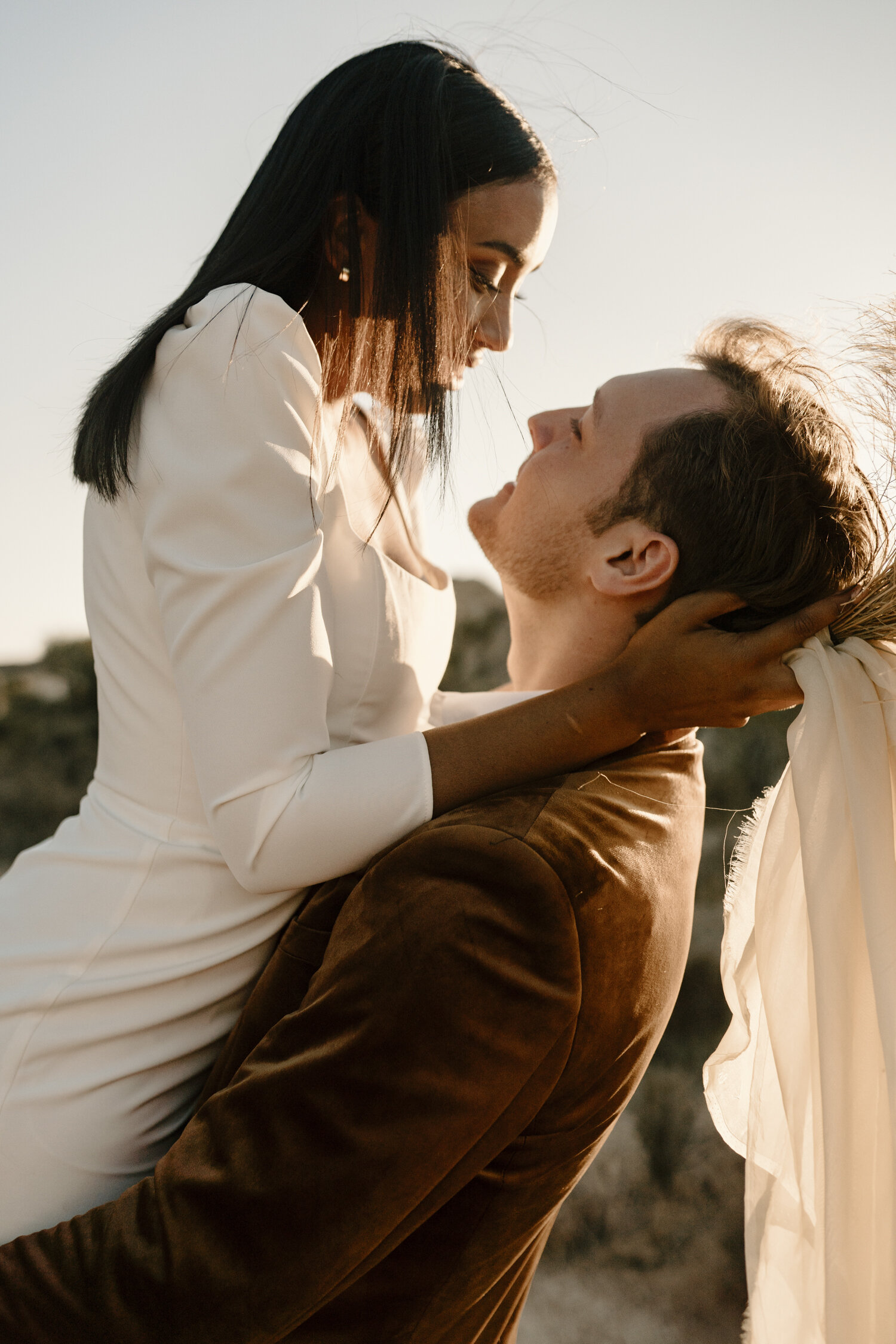 Romantic bride and groom portraits at golden hour by Kayli LaFon Photography