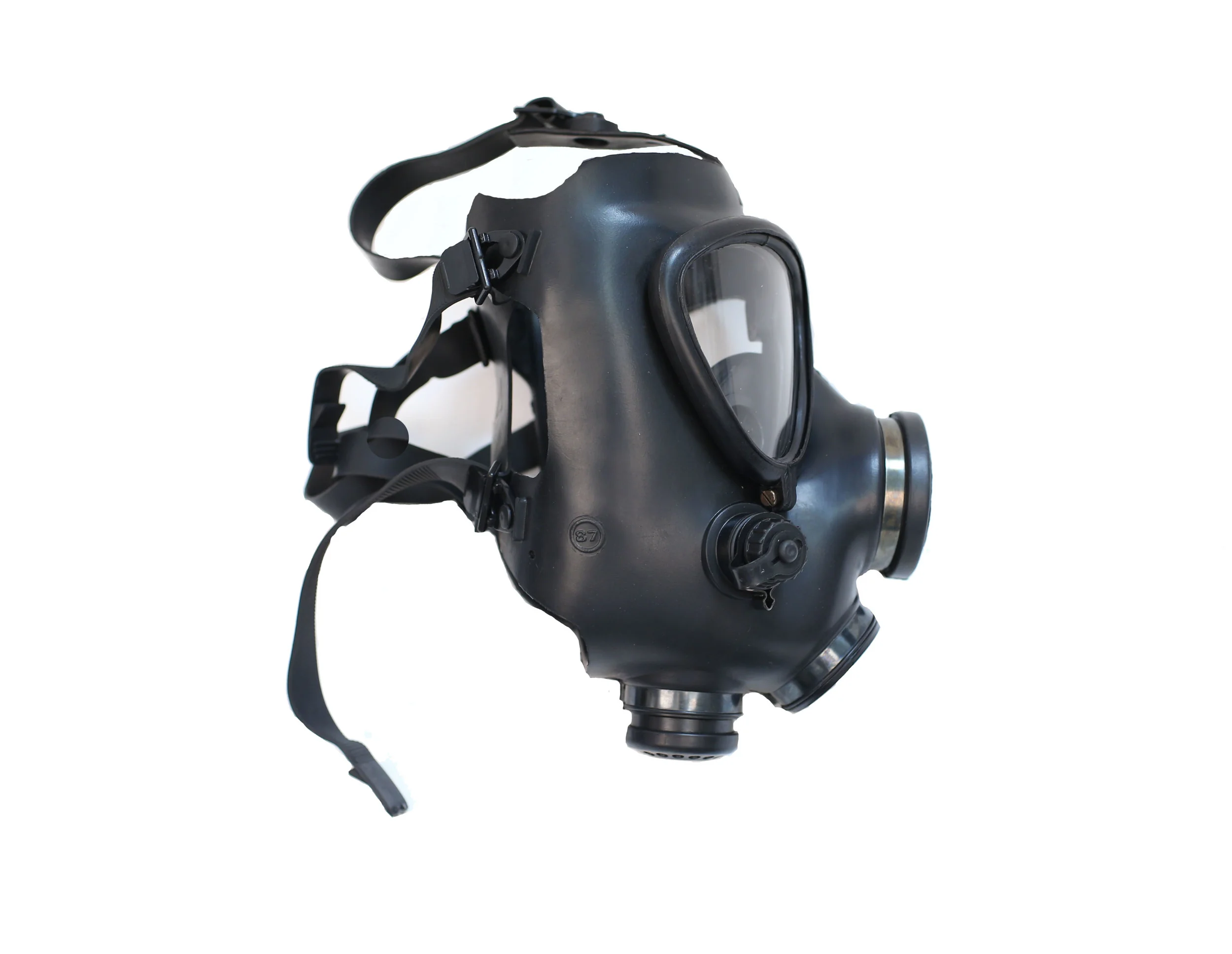 M-15 Gas mask Side.JPG