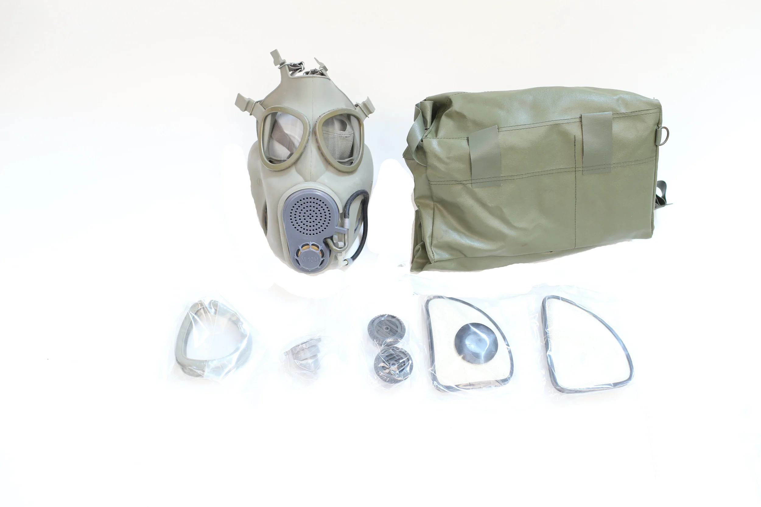 Czech M10M Gas Mask With Filter