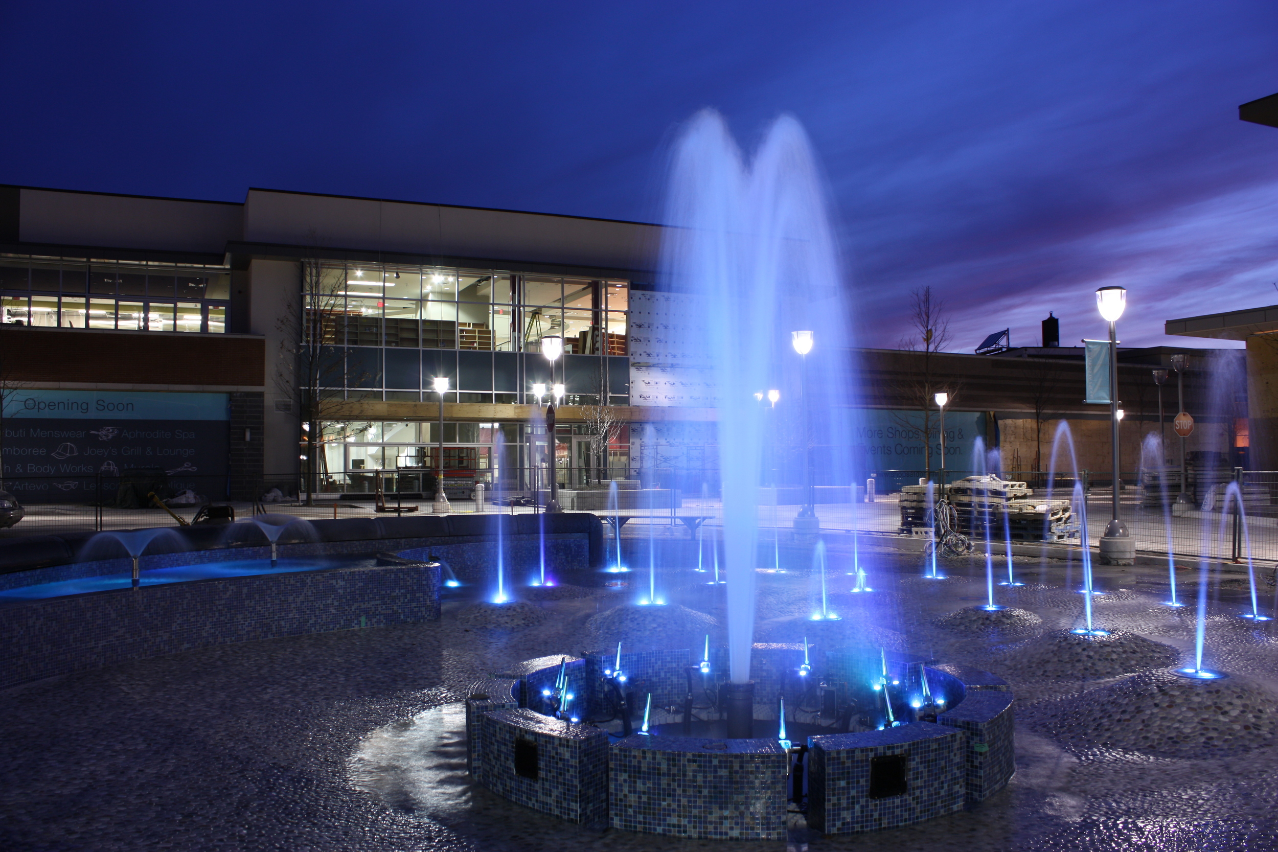 Shops at Don Mills