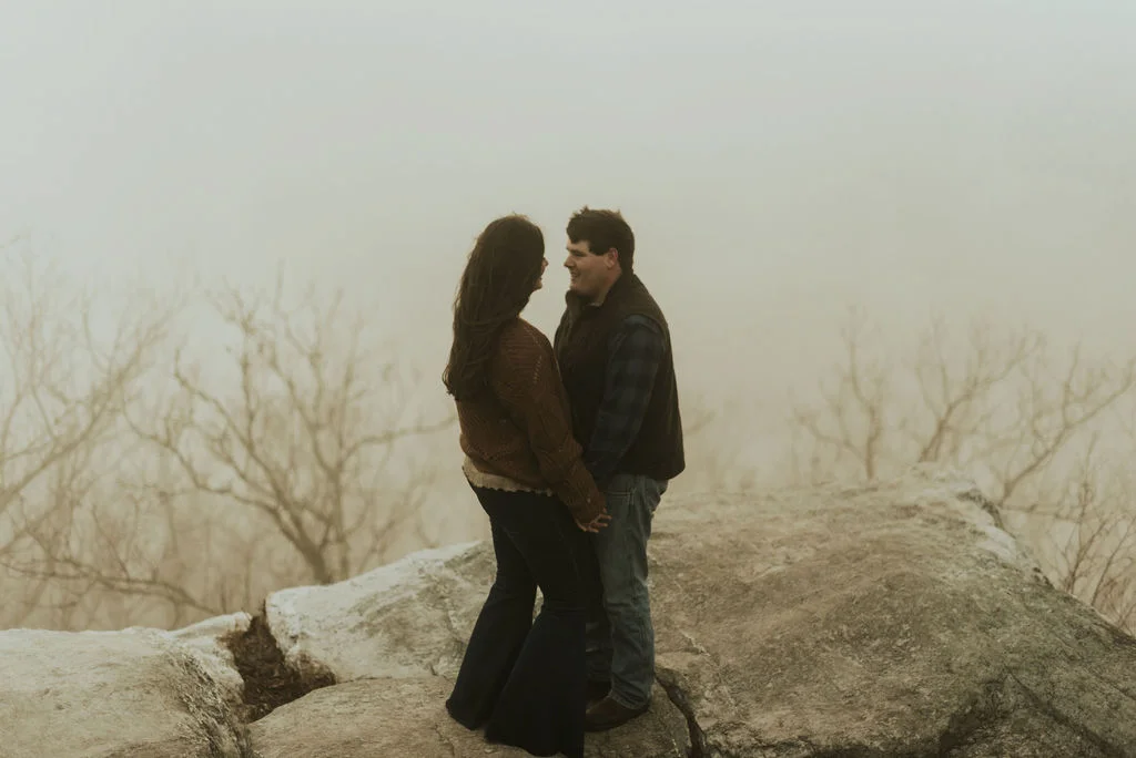 alabama-foggy-sunrise-engagement-session_2.jpg