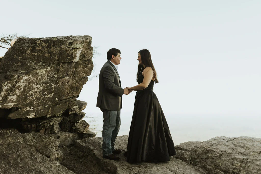 alabama-foggy-sunrise-engagement-session_52.jpg