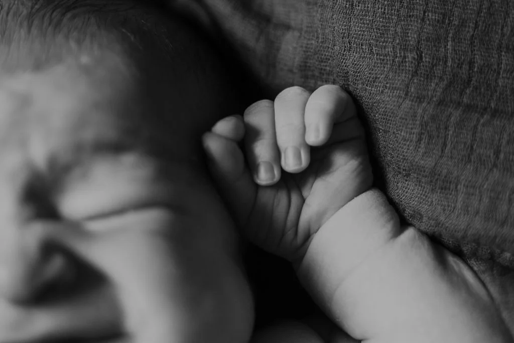 in-home-newborn-session-jonah-dakota-chasity-photography-14.jpg