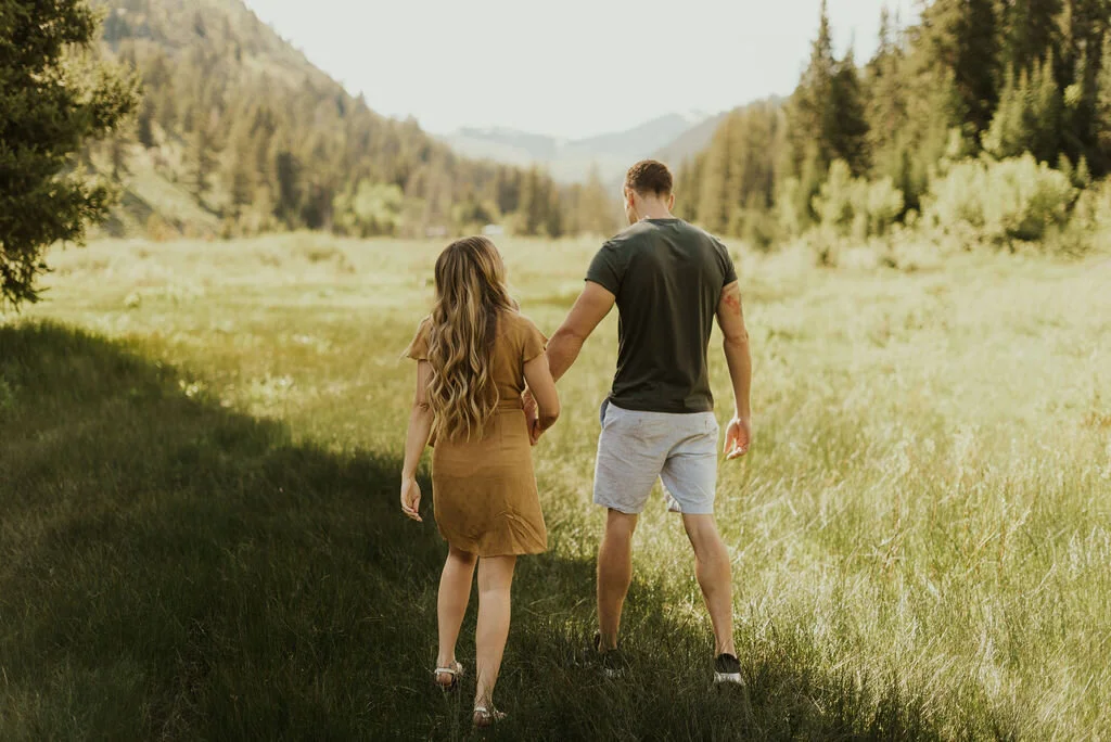 mountain-engagement-session-provo-utah-kyle-and-taylor-2.jpg
