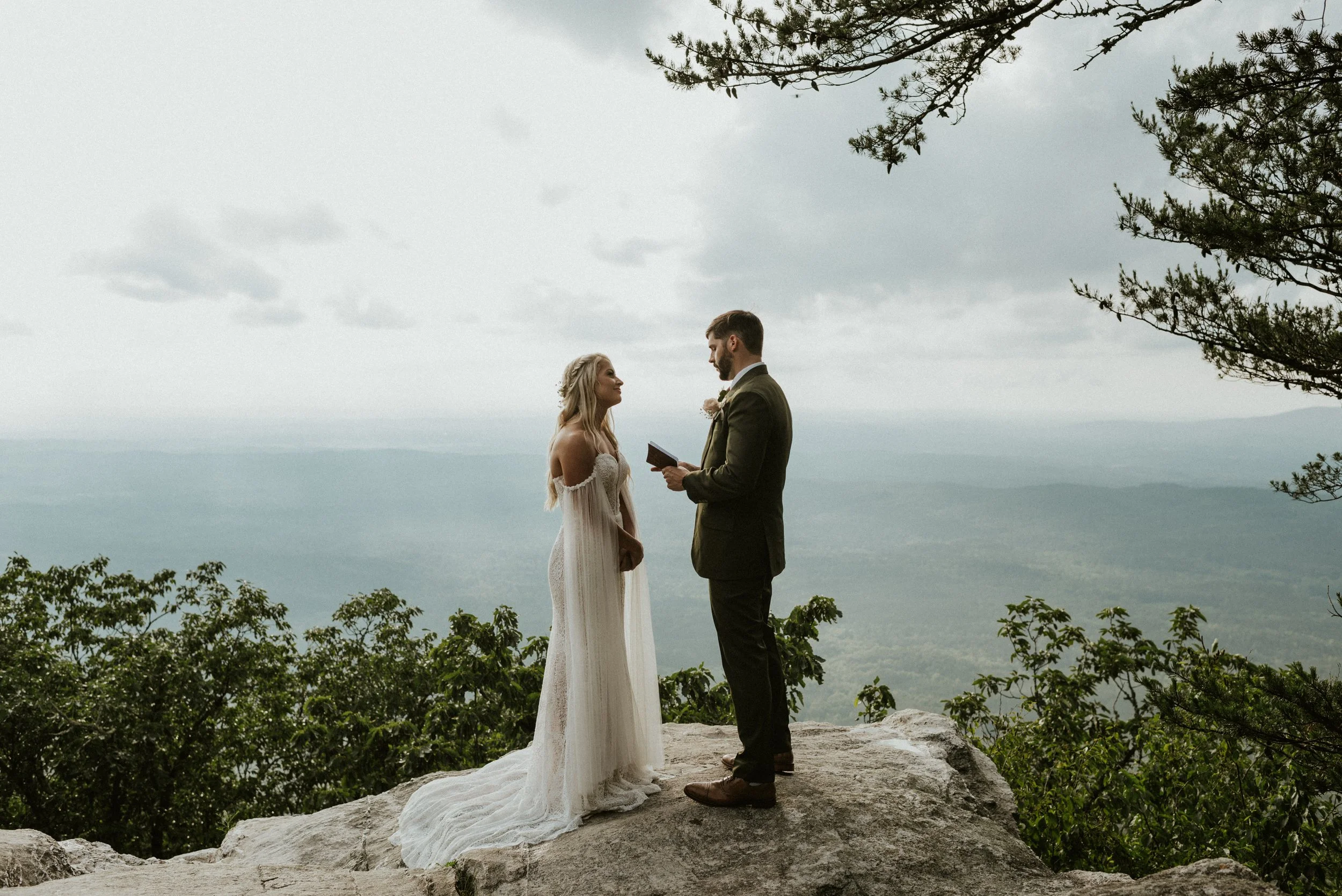 How to Elope in Alabama: Your Guide to a Stress-Free Wedding