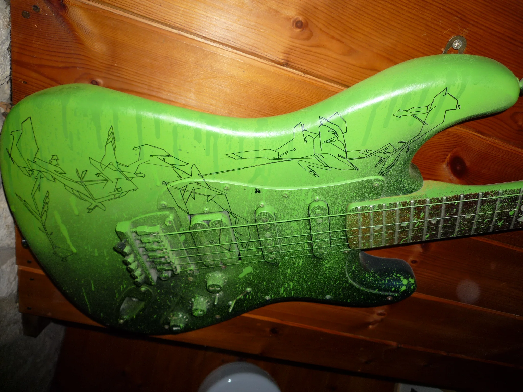 Painted Guitar (2007)