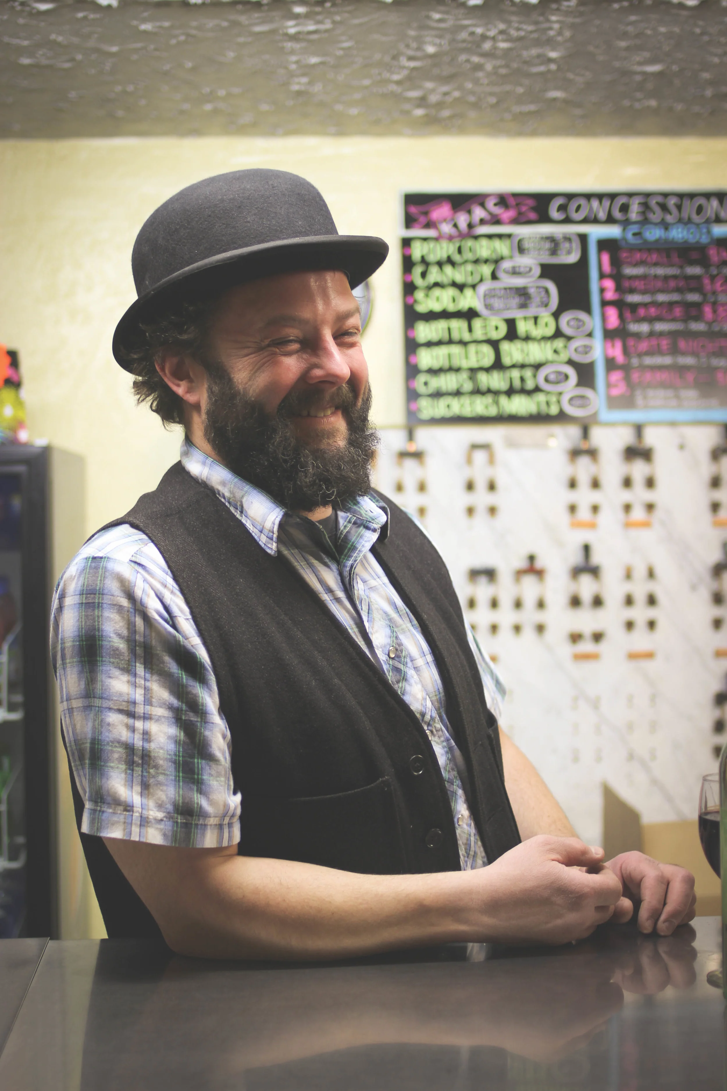 Lucas from Moscow Brewing Company serving up suds at our Board of Directors candidate forum.
