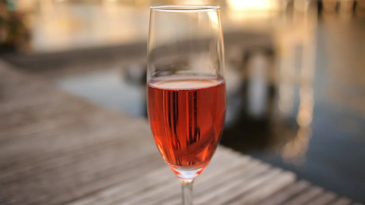 rosé wine.jpg