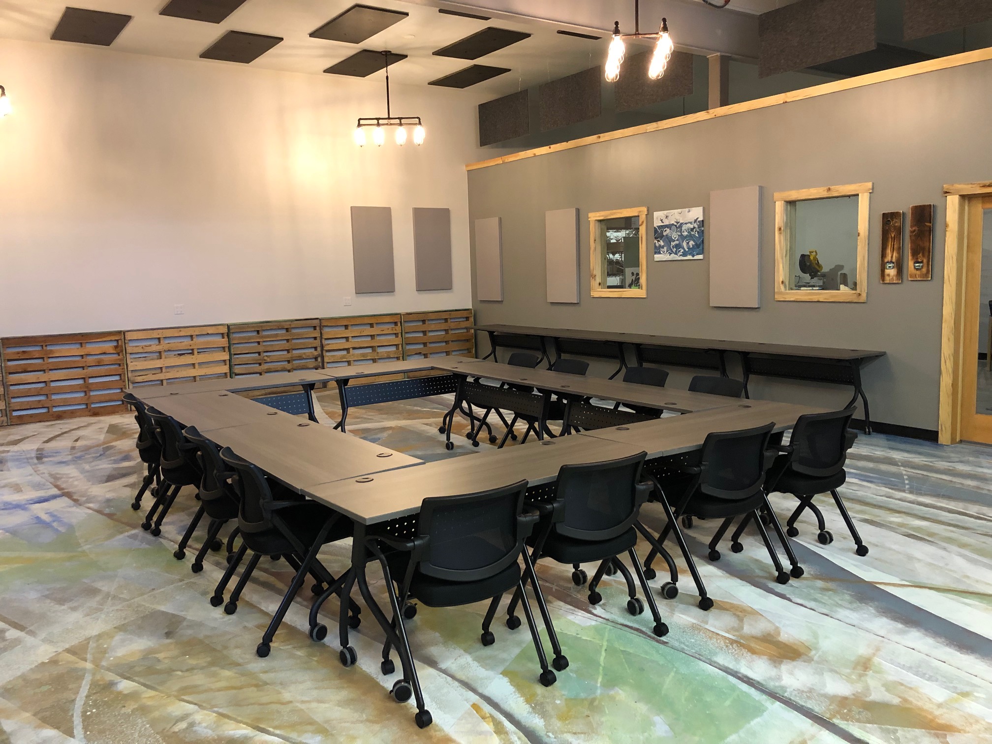 Flex Meeting Space